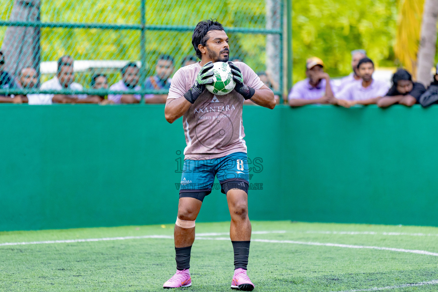 Waldord Astoria vs Anantara in Resort League 2025 (South Male Zone) day 12 was held on Monday, 13th October 2025 in Crossroads's Maldives, Photos: Areef Adam / images.mv