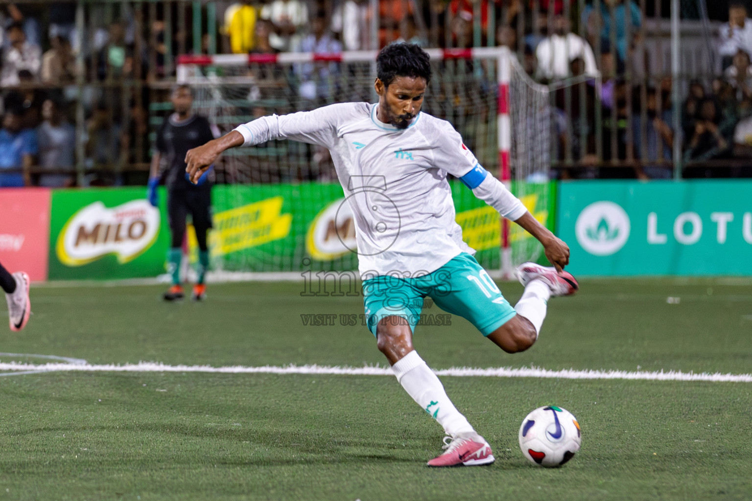 RRC vs MPL in the Semi Finals of Club Maldives Cup 2024 held in Rehendi Futsal Ground, Hulhumale', Maldives on Monday, 14th October 2024. Photos: Hassan Simah / images.mv