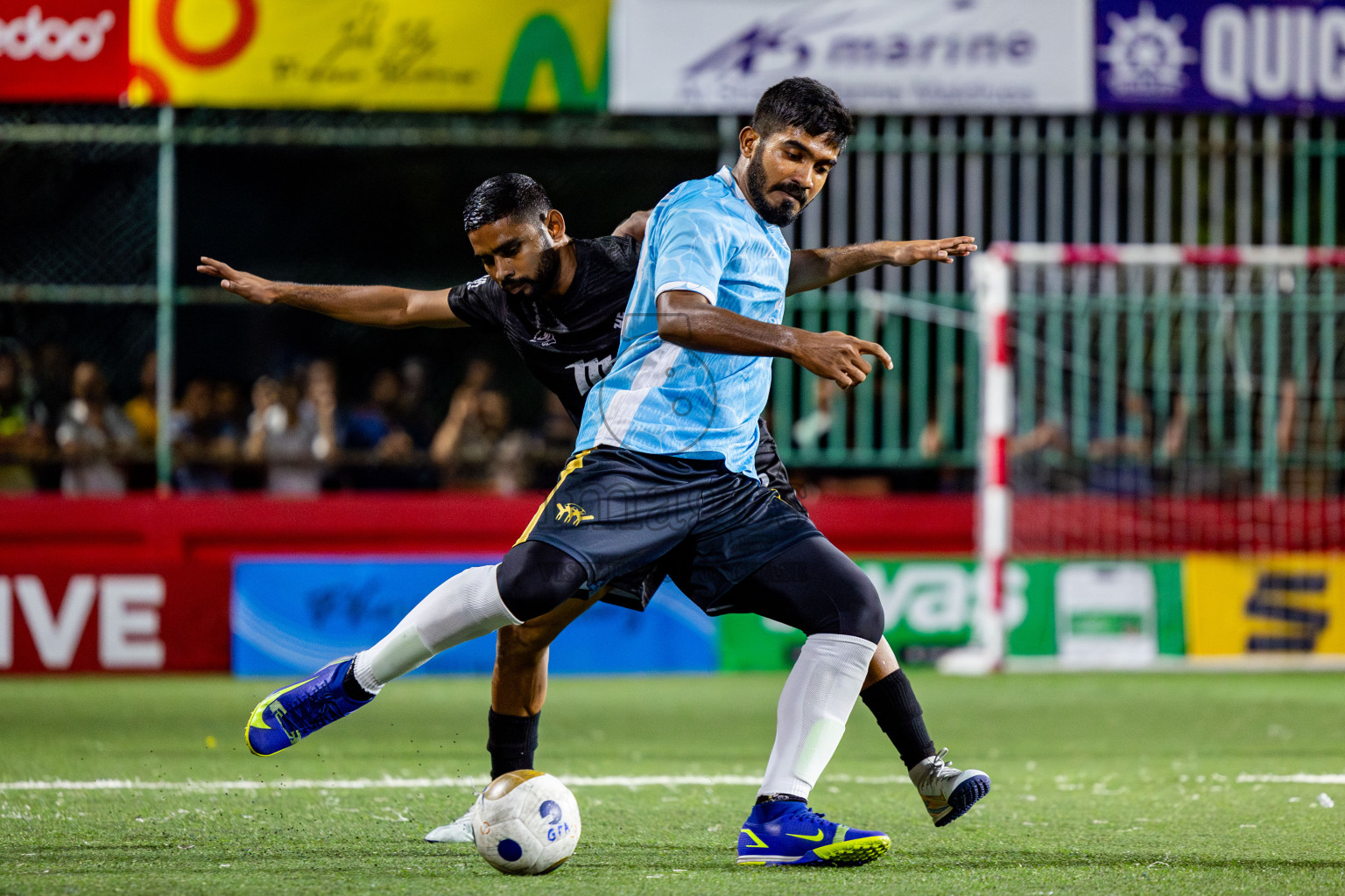 K Maafushi vs K Kaashidhoo in zone round on Day 31 of Golden Futsal Challenge 2025 was held on Tuesday , 4th February 2025, in Hulhumale', Maldives. Photos: Nausham Waheed / images.mv