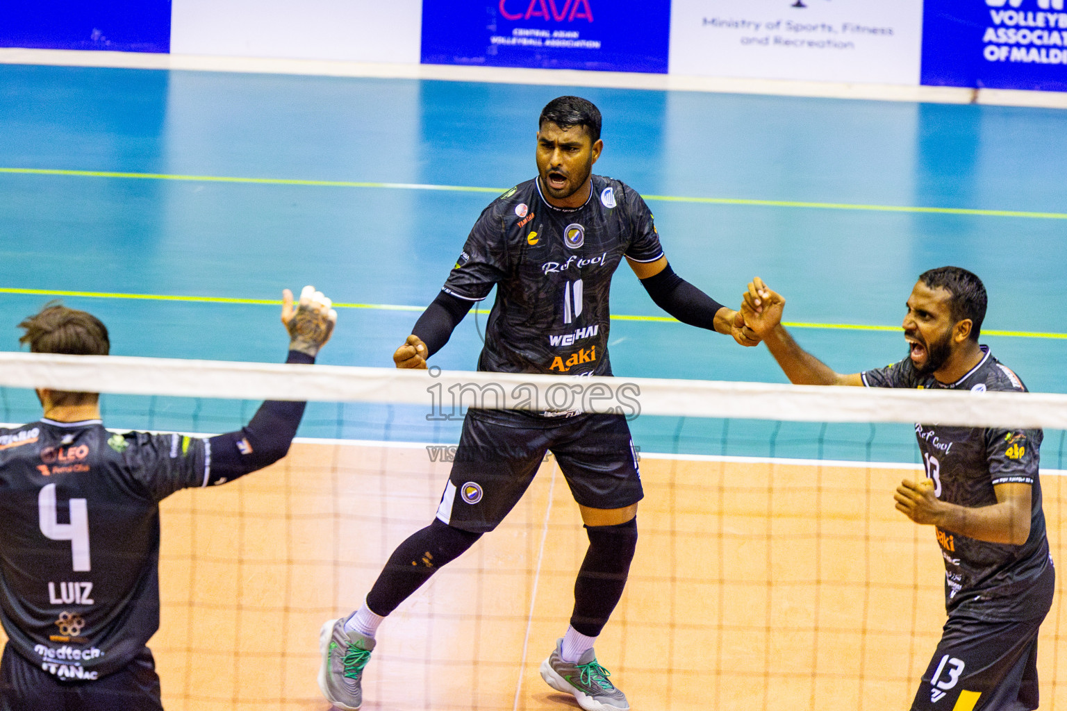 Dhivehi Sifainge Club vs Huraa Community Club in Semi Finals of MILO VAM Cup 2025 held in Male', Maldives on Tuesday, 1st July 2025 at Social Center Indoor Hall Photos By: Nausham Waheed / images.mv