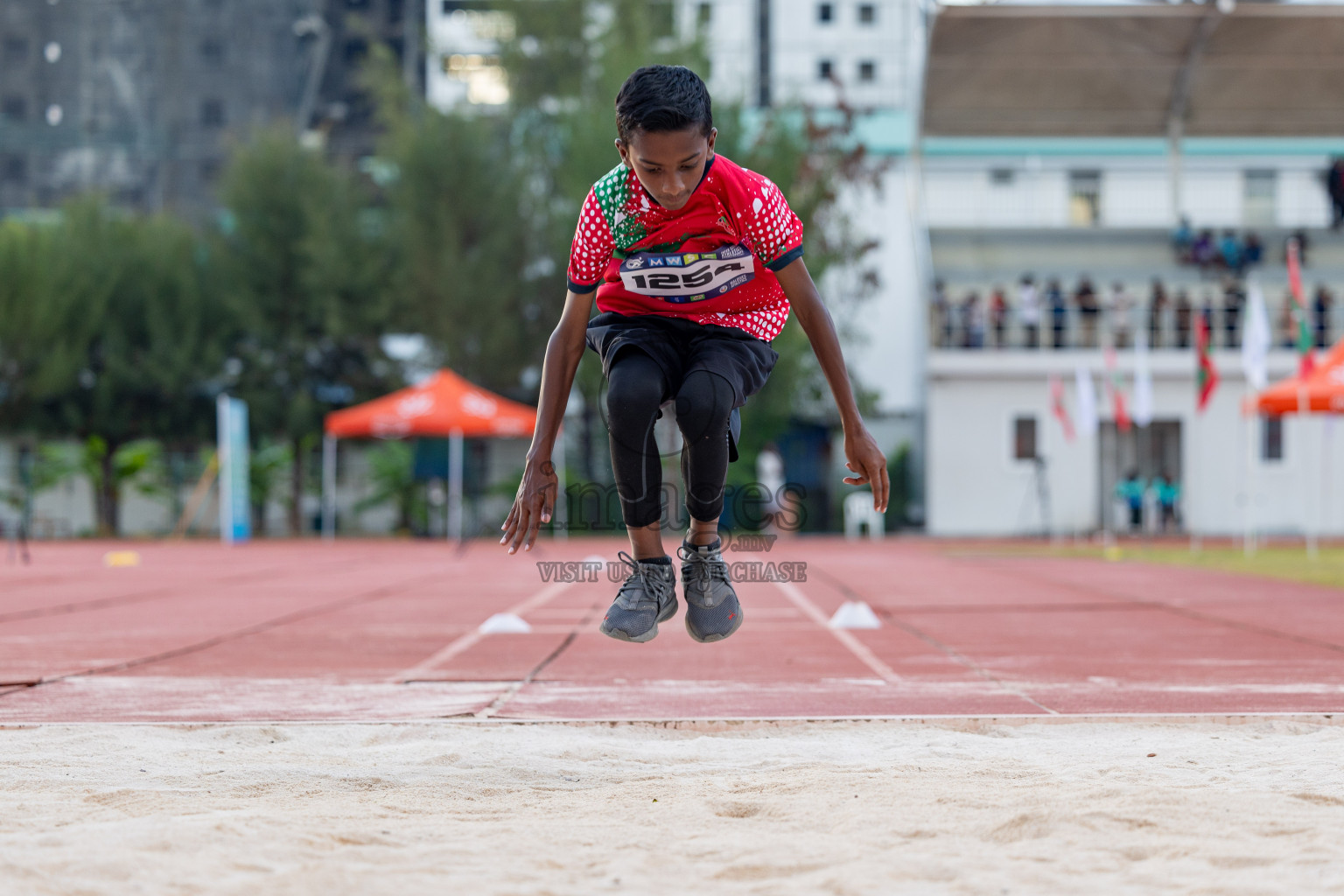 Day 1 of MWSC Interschool Athletics Championships 2024 held in Hulhumale Running Track, Hulhumale, Maldives on Saturday, 9th November 2024. 
Photos by: Hassan Simah / Images.mv