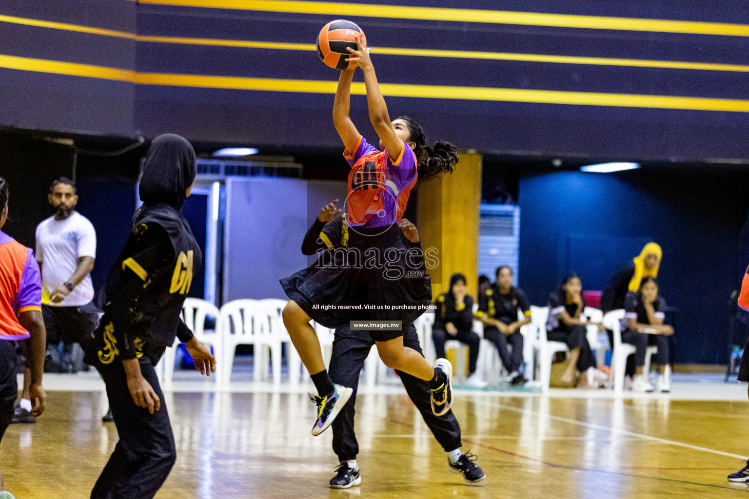 Day 9 of 24th Interschool Netball Tournament 2023 was held in Social Center, Male', Maldives on 4th November 2023. Photos: Hassan Simah / images.mv