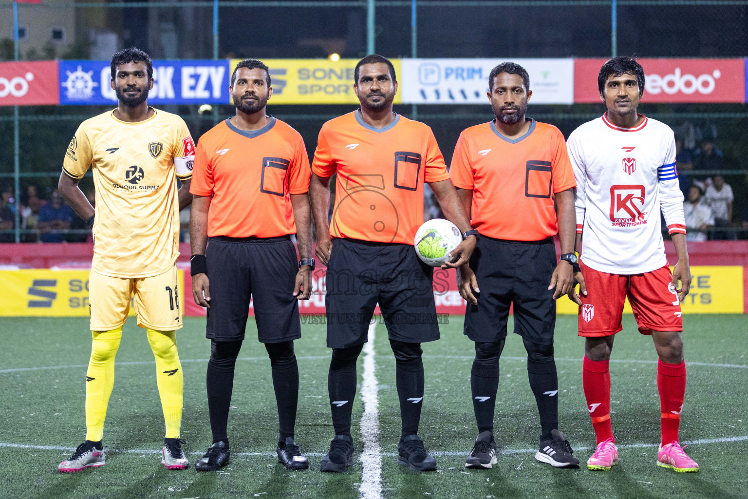 Dh Bandidhoo vs Dh Maaenboodhoo in Day 8 of Golden Futsal Challenge 2024 was held on Monday, 22nd January 2024, in Hulhumale', Maldives Photos: Nausham Waheed / images.mv