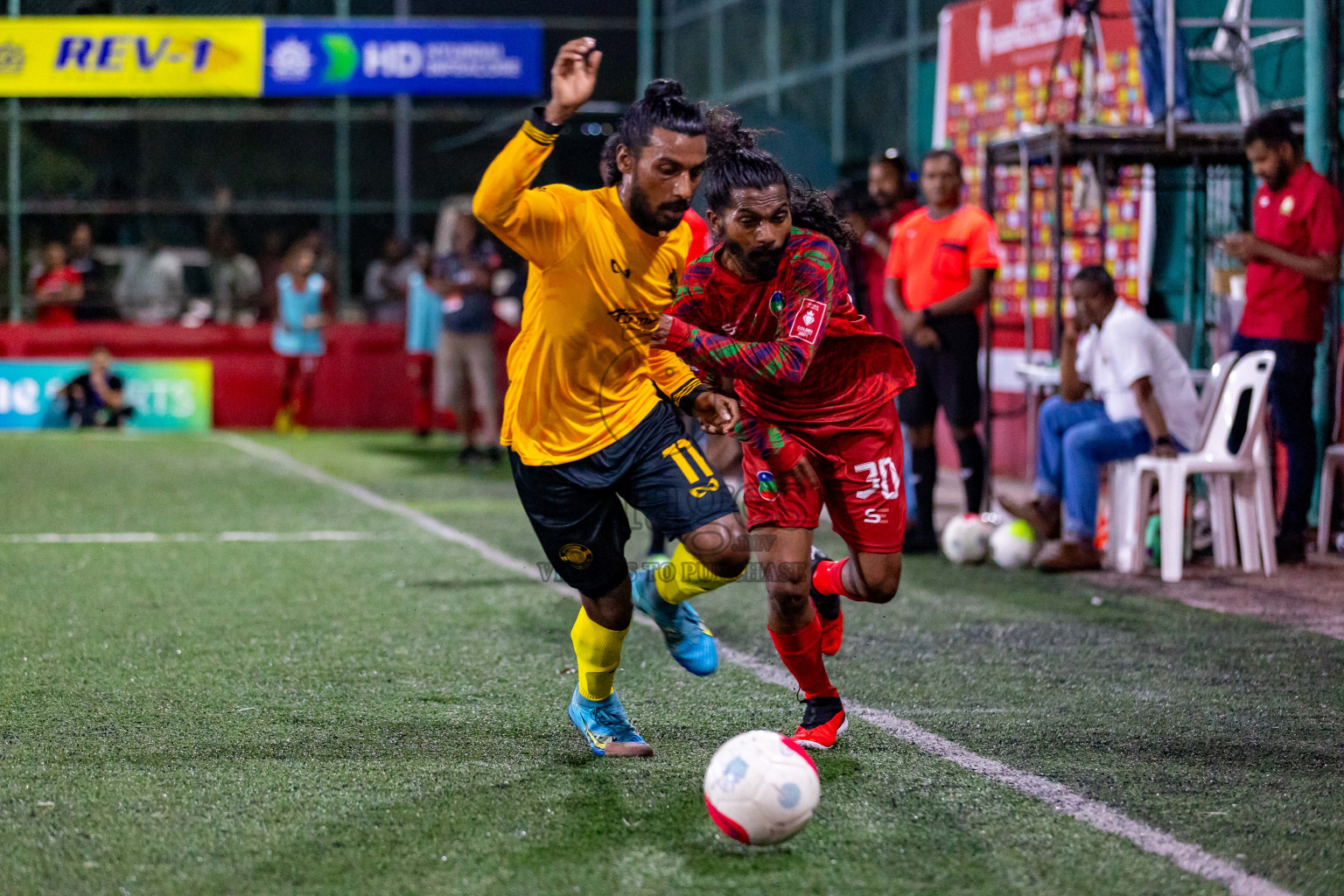 GDh. Thinadhoo  VS  GDh. Gadhdhoo in Day 17 of Golden Futsal Challenge 2024 was held on Wednesday, 31st January 2024, in Hulhumale', Maldives Photos: Hassan Simah / images.mv