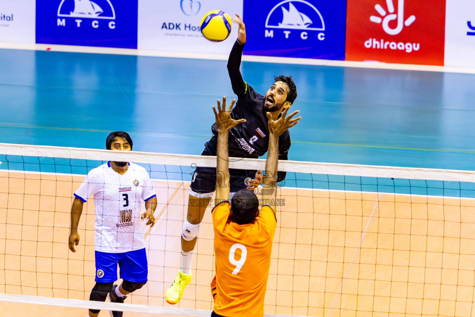 Sports Club City vs Dhivehi Sifainge Club in Semi Final of MILO VAM Cup 2024 Men's Division was held in Social Center Indoor Hall on Friday, 1st September 2024. Photos: Nausham Waheed / images.mv