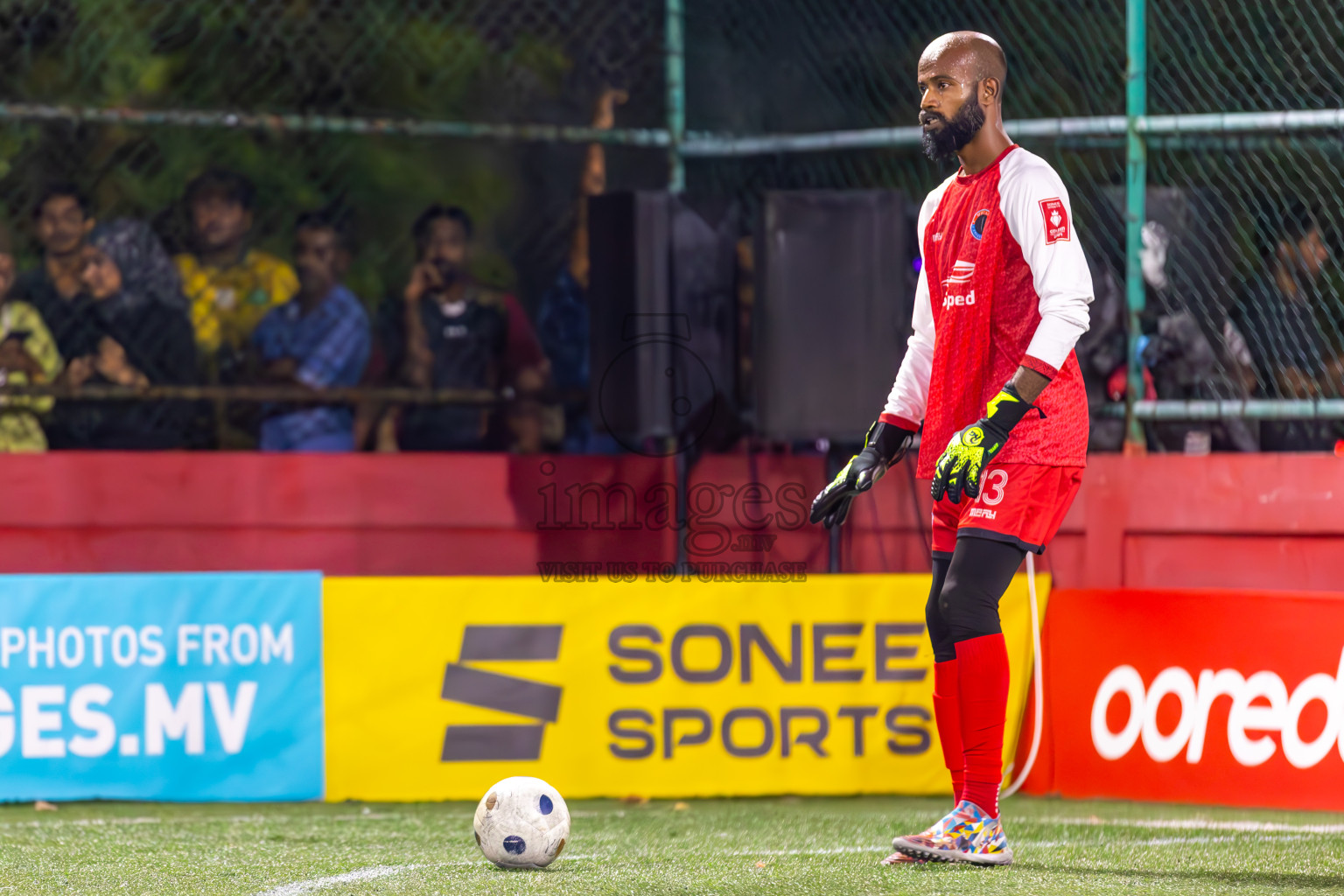 M Veyvah vs M Mulah in Day 22 of Golden Futsal Challenge 2024 was held on Monday , 5th February 2024 in Hulhumale', Maldives
Photos: Ismail Thoriq / images.mv