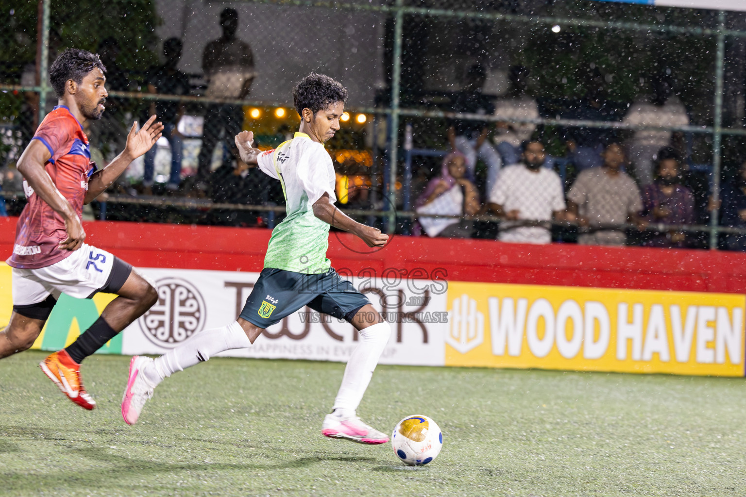 HDh Nellaidhoo vs HDh Vaikaradhoo in Day 9 of Golden Futsal Challenge 2025 was held on Monday, 13th January 2025, in Hulhumale', Maldives
Photos: Ismail Thoriq / images.mv