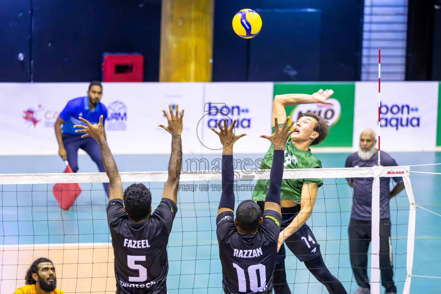 Final of MILO VAM Cup 2024 (Men's Division) was held in Social Center Indoor Hall on Monday, 4th November 2024. 
Photos: Ismail Thoriq / images.mv