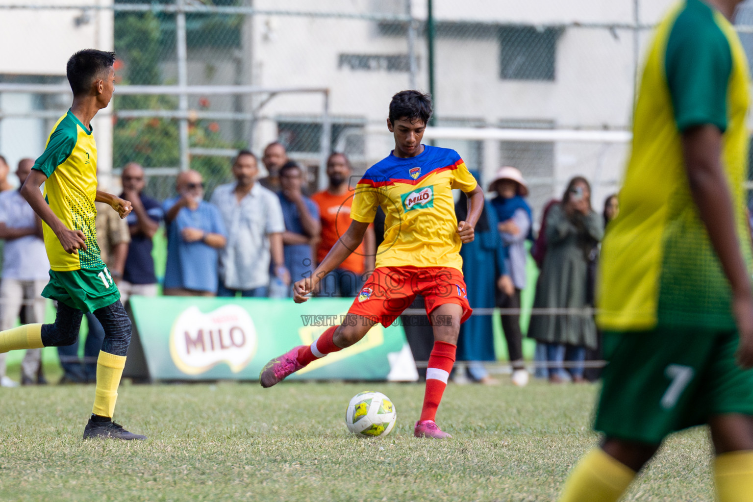 Day 2 of MILO Academy Championship 2024 held in Henveyru Stadium, Male', Maldives on Thursday, 1st November 2024. 
Photos:Hassan Simah / Images.mv