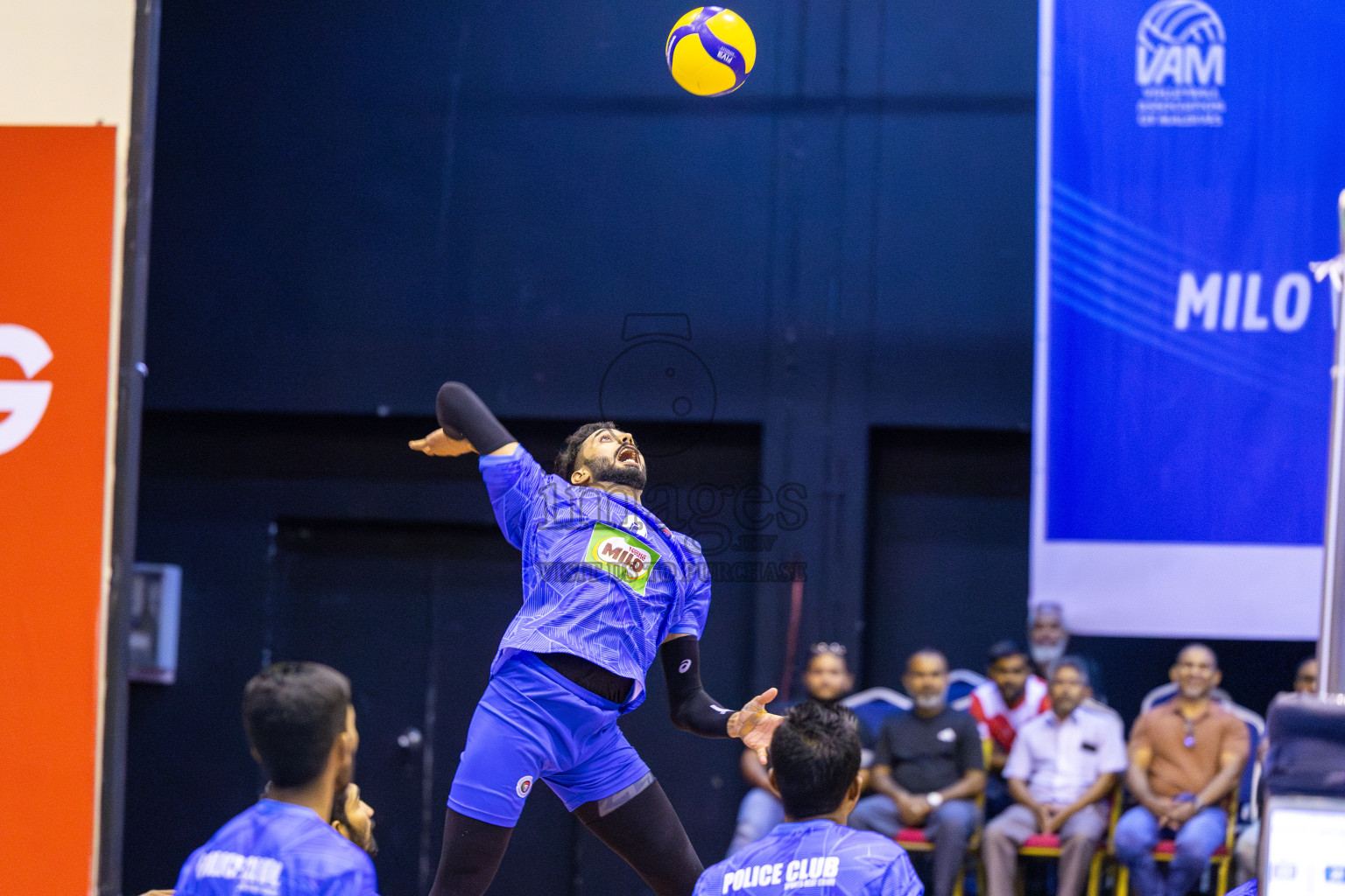Dhadimagu Sports and Recreation vs Police Club in Day 2 of MILO VAM Cup 2025 held in Male', Maldives on Thursday, 26th June2025 at Social Center Indoor Hall 
Photos By: Ismail Thoriq / images.mv