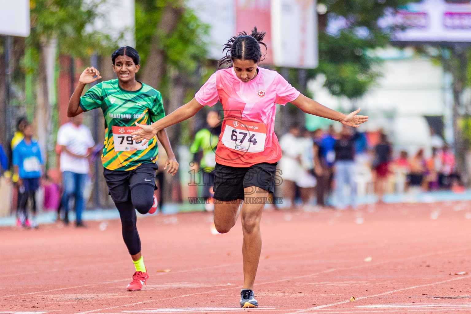 Day 3 of Inter-school Athletics Championship 2025 held in Ekuveni Synthetic Track, Male', Maldives on Wednesday, 08th October 2025. Photos by: Areef Adam  / Images.mv