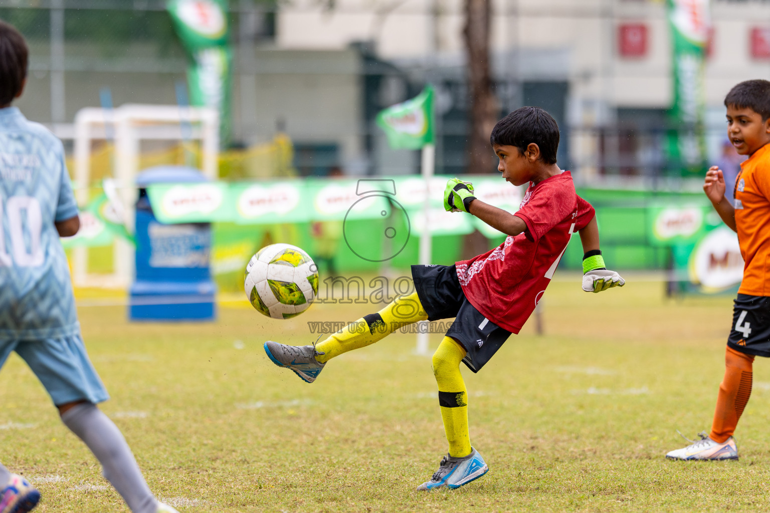 Day 3 of MILO SVAM Juniors 2025 (U-8) was held at Henveiru Stadium in Male', Maldives on Saturday, 28th June 2025. Photos: Ismail Thoriq / images.mv