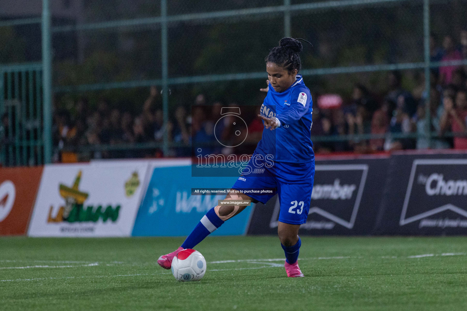 Team Fenaka vs Dhivehi Sifainge Club in Eighteen Thirty Women's Futsal Fiesta 2022 was held in Hulhumale', Maldives on Saturday, 8th October 2022. Photos: Ismail Thoriq / images.mv