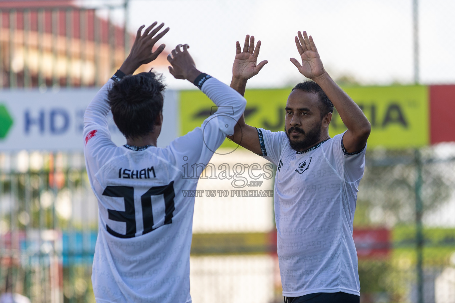 R Maduvvari vs R Dhuvaafaru in Day 5 of Golden Futsal Challenge 2024 was held on Friday, 19th January 2024, in Hulhumale', Maldives Photos: Mohamed Mahfooz Moosa / images.mv