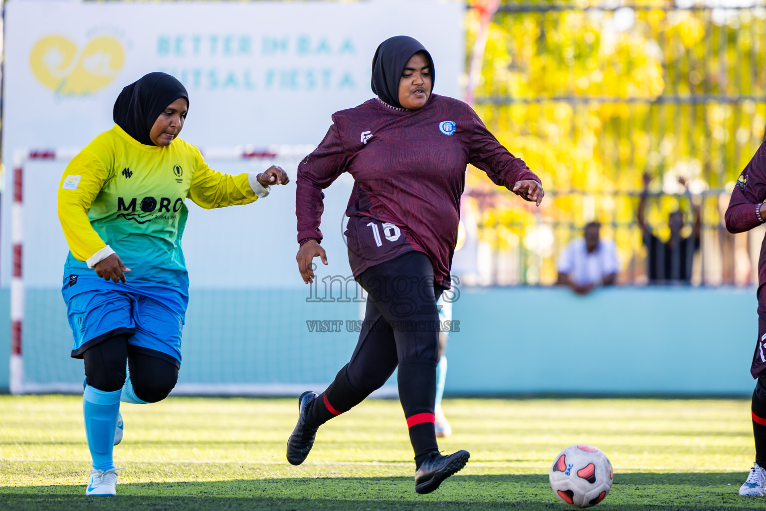 Kihaadhoo vs Hithaadhoo in Day 3 of Better in Baa Futsal Fiesta 2025 Woman's division held in B. Eydhafushi, Maldives on Friday, 7th November 2025. Photos: Nausham Waheed / images.mv