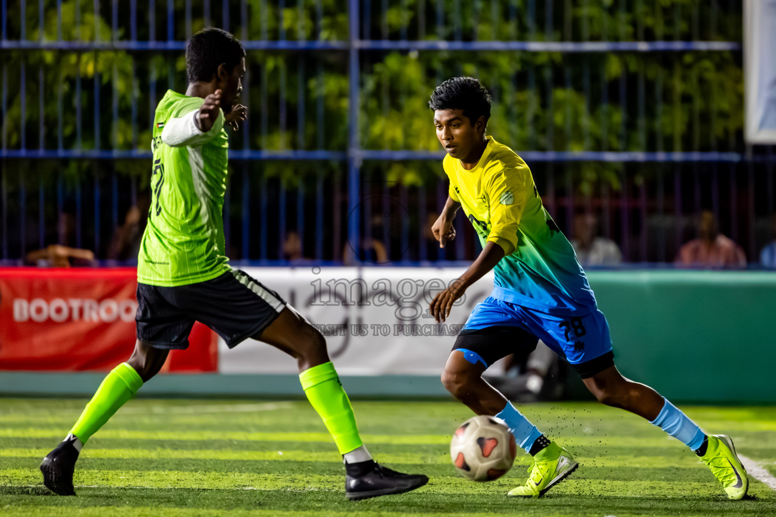 Fehendhoo vs Kihaadhoo in Day 5 of Better in Baa Futsal Fiesta 2025 Men's division held in B. Eydhafushi, Maldives on Sunday, 9th November 2025. Photos: Nausham Waheed / images.mv
