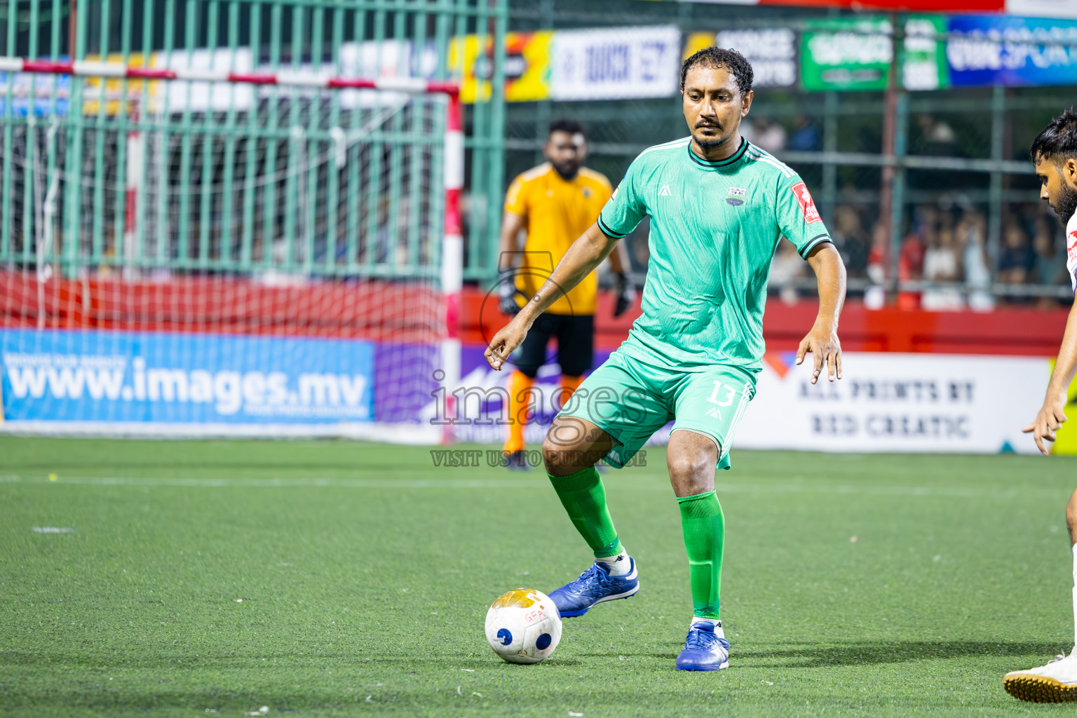 GA Dhaandhoo vs GA Gemanafushi in Day 14 of Golden Futsal Challenge 2025 was held on Saturday, 18th January 2025, in Hulhumale', Maldives. Photos: Ismail Thoriq / images.mv