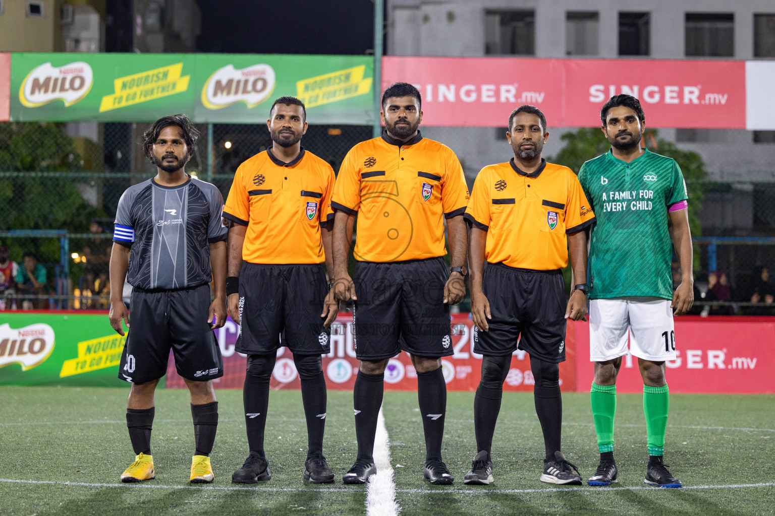 KHAARIJEE VS TEAM BADHAHI in Club Maldives Classic 2024 held in Rehendi Futsal Ground, Hulhumale', Maldives on Tuesday, 3rd September 2024. 
Photos: Nausham Waheed / images.mv