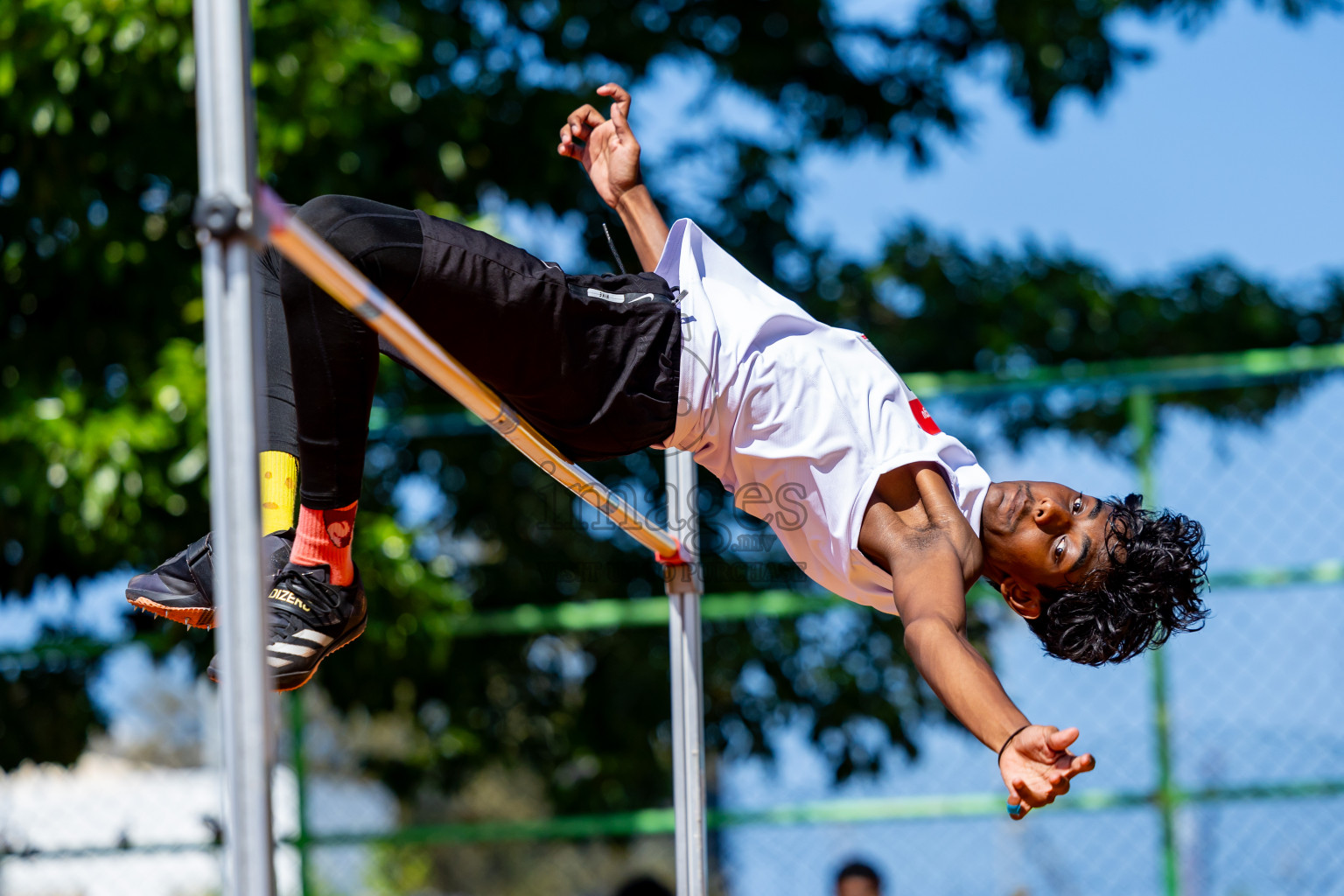 Day 1 of Inter-school Athletics Championship 2025 held in Ekuveni Synthetic Track, Male', Maldives on Monday, 06th October 2025. Photos by: Nausham Waheed / Images.mv