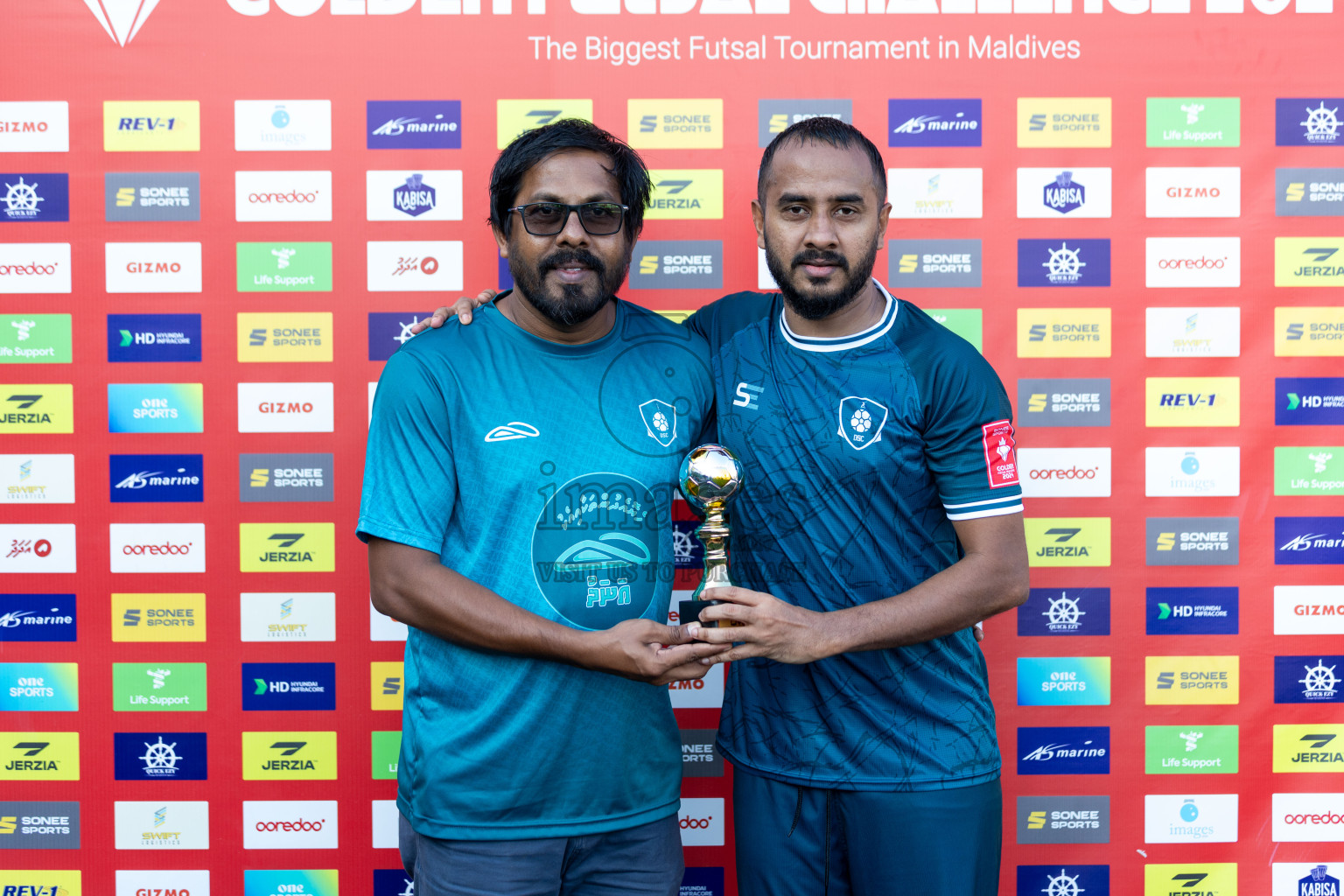 R Dhuvaafaru VS R Hulhudhuffaaru in Day 13 of Golden Futsal Challenge 2024 was held on Saturday, 27th January 2024, in Hulhumale', Maldives Photos: Nausham Waheed / images.mv