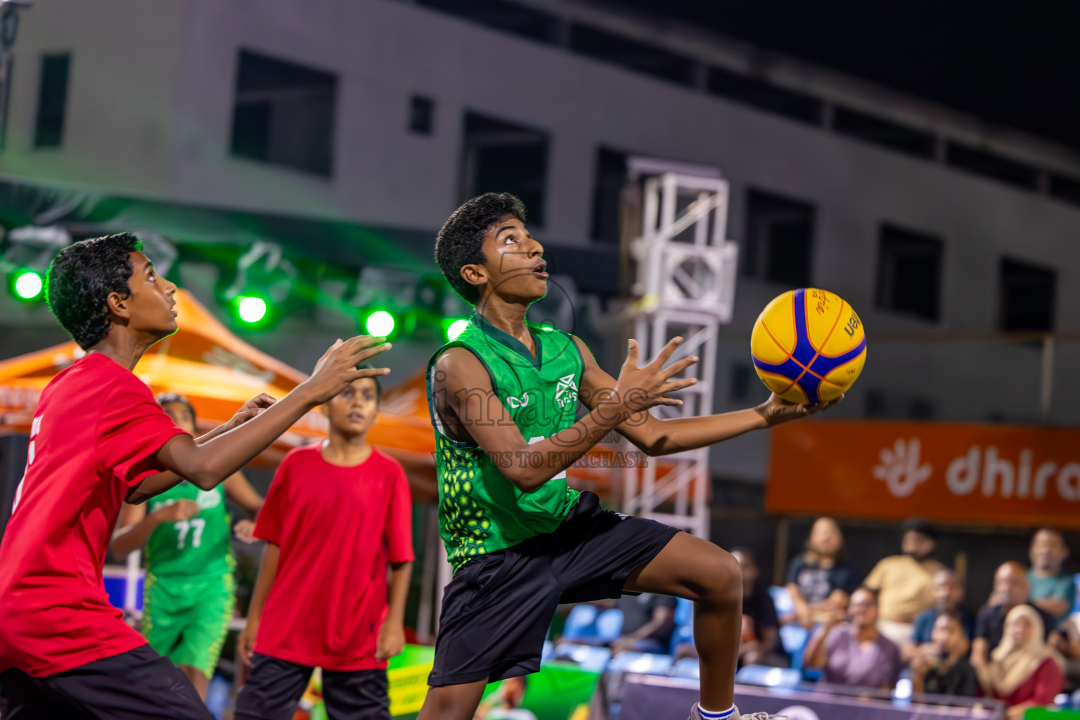 Day 3 of MILO Ramadan 3x3 Challenge 2024 was held in Ekuveni Outdoor Basketball Court at Male', Maldives on Thursday, 14th March 2024.
Photos: Ismail Thoriq / images.mv