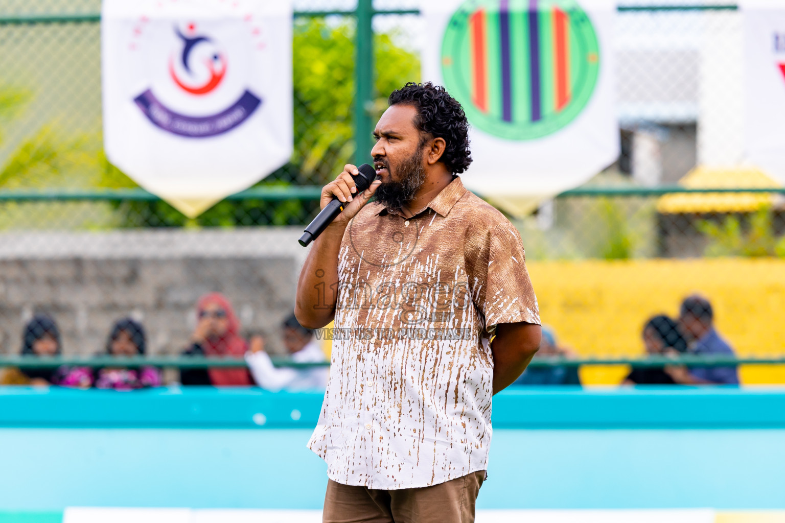 Raiymandhoo FC vs Dee Cee Jay SC in Day 1 of Laamehi Dhiggaru Ekuveri Futsal Challenge 2024 was held on Friday, 26th July 2024, at Dhiggaru Futsal Ground, Dhiggaru, Maldives Photos: Nausham Waheed / images.mv