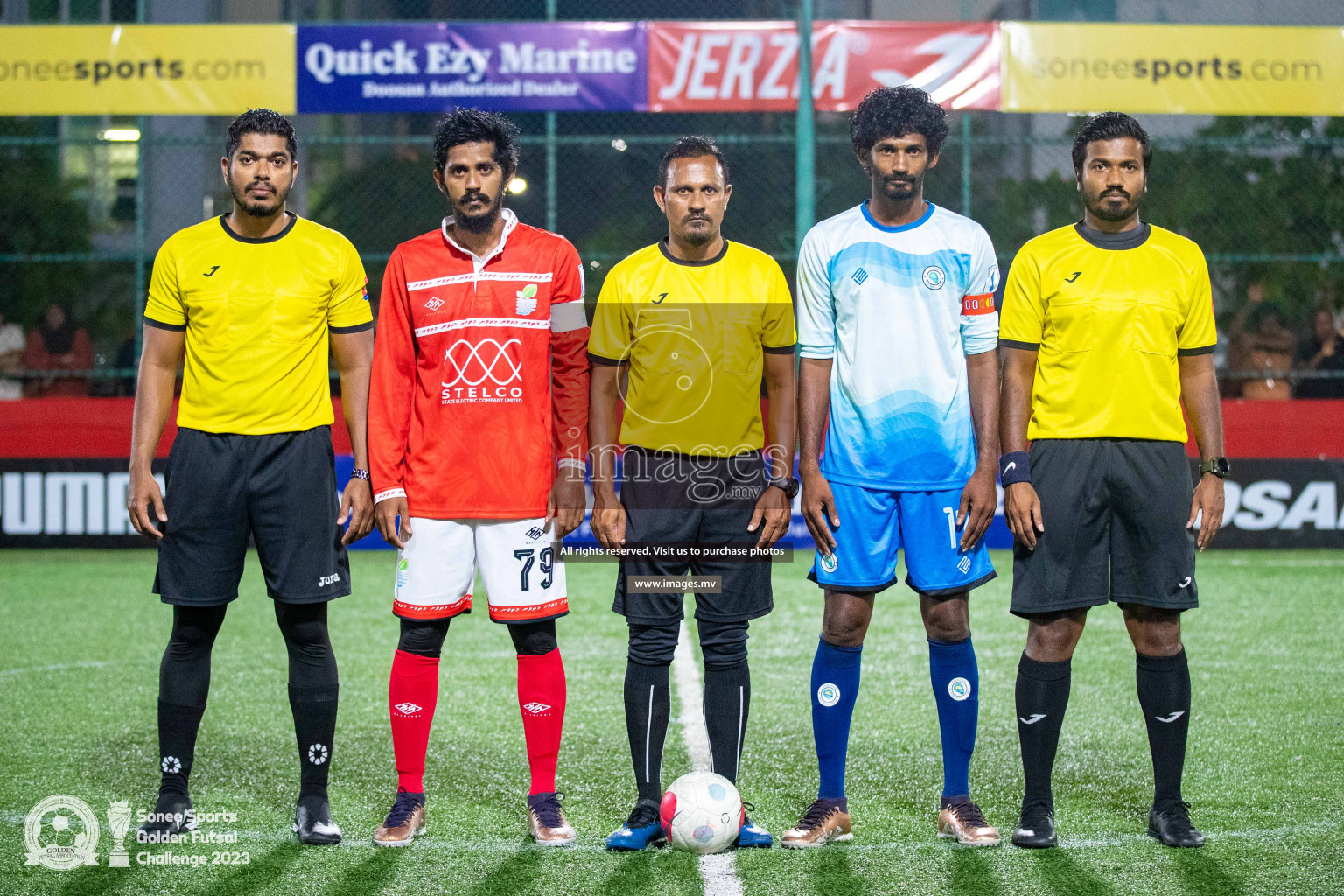 AA. Thoddoo vs AA. Mathiveri in Day 4 of Golden Futsal Challenge 2023 on 08 February 2023 in Hulhumale, Male, Maldives