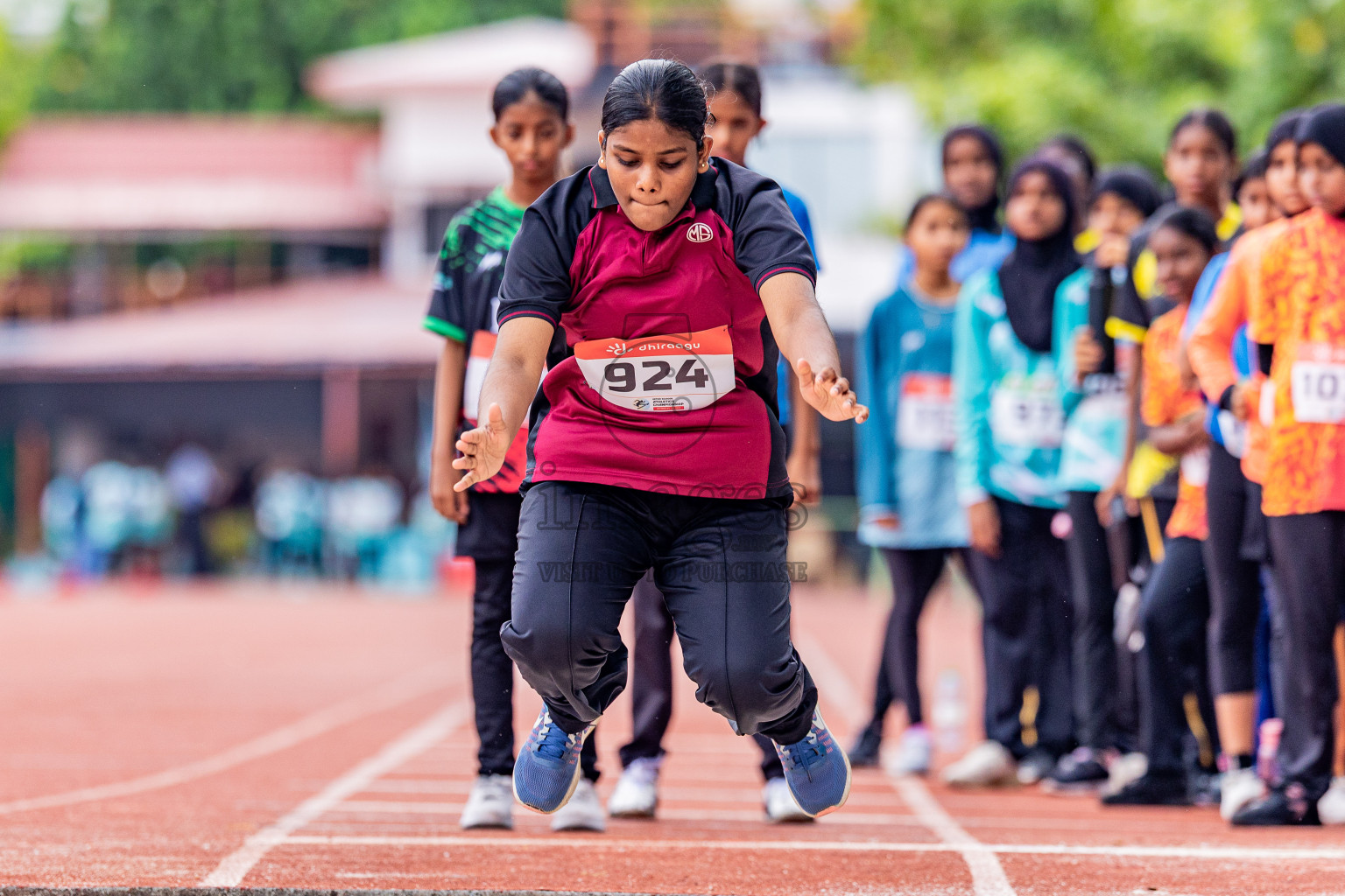 Day 4 of Inter-school Athletics Championship 2025 held in Ekuveni Synthetic Track, Male', Maldives on Thursday, 09th October 2025. Photos by: Areef Adam / Images.mv