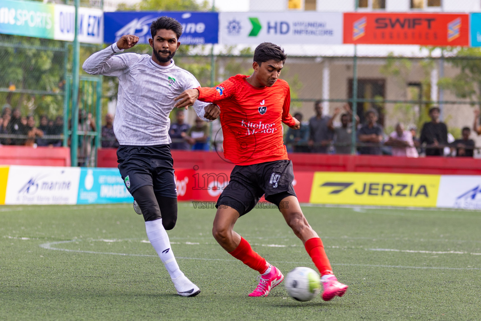 Sh. Kanditheemu  VS  Sh. Foakaidhoo in Day 12 of Golden Futsal Challenge 2024 was held on Friday, 26th January 2024, in Hulhumale', Maldives 
Photos: Hassan Simah / images.mv