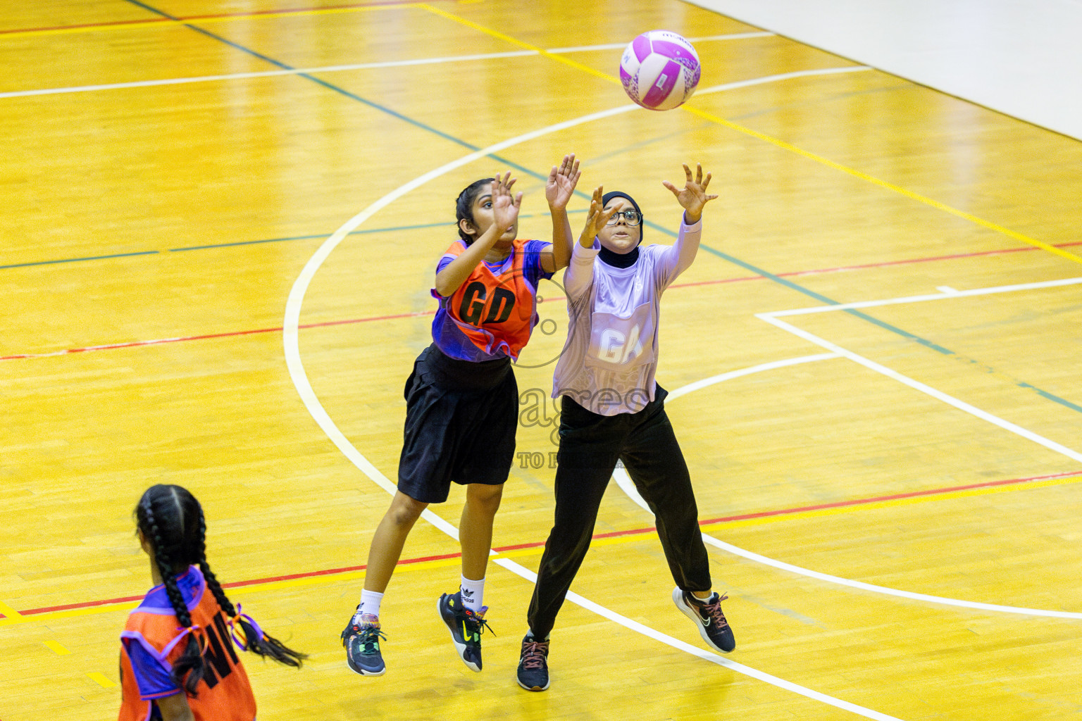 Day 2 of Inter-School Netball Tournament 2025 was held in Social Center Indoor Hall on Sunday, 19th October 2025.
Photos: Ismail Thoriq / images.mv