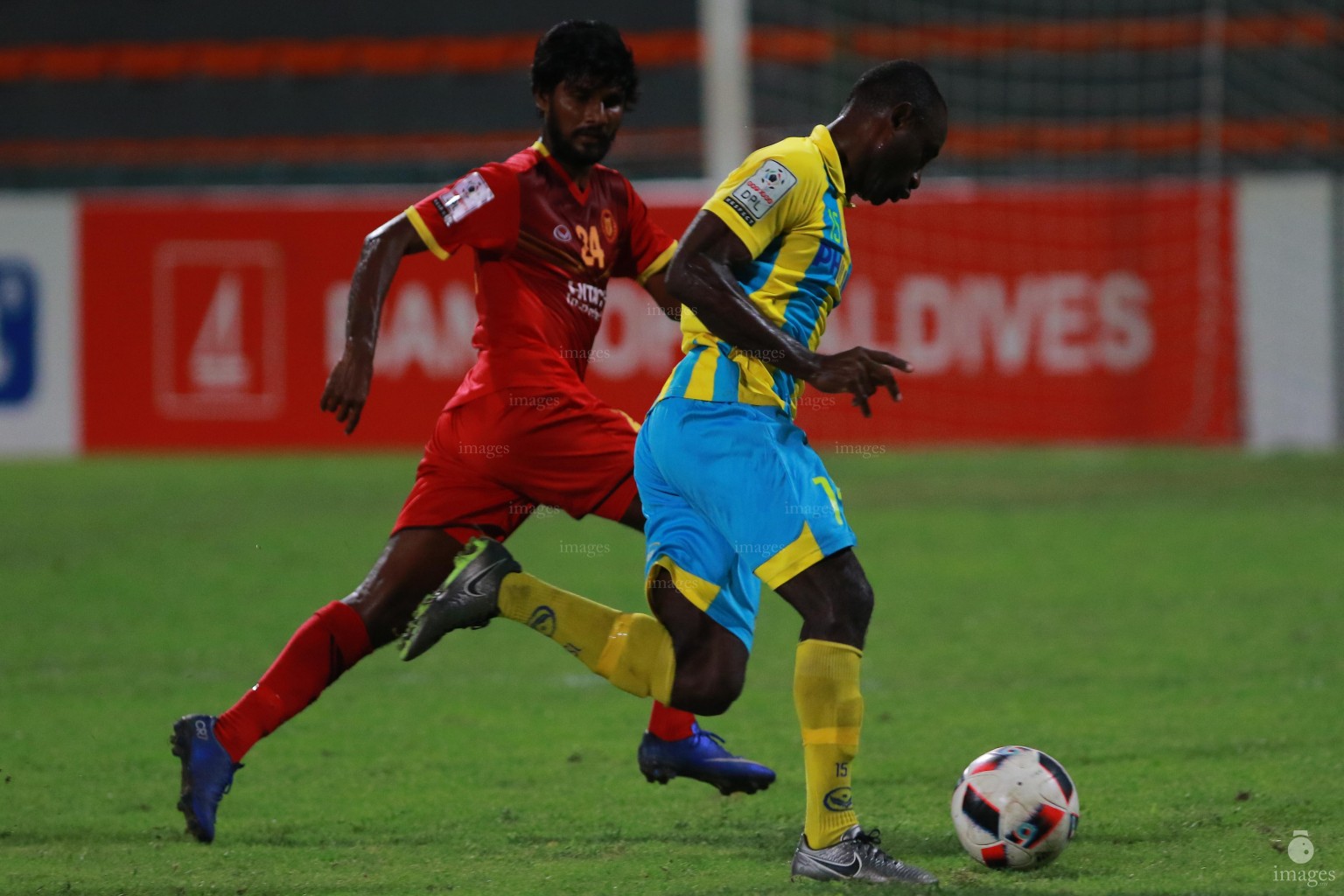 Club Valencia vs Victory Sports Club in the second round of Ooredoo Dhivehi Premiere League. 2016 Male', Wednesday 17 August 2016. (Images.mv Photo: Abdulla Abeedh)