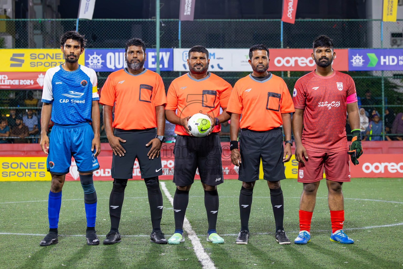 M Mulak vs F Bilehdhoo on Day 36 of Golden Futsal Challenge 2024 was held on Wednesday, 21st February 2024, in Hulhumale', Maldives
Photos: Ismail Thoriq, / images.mv