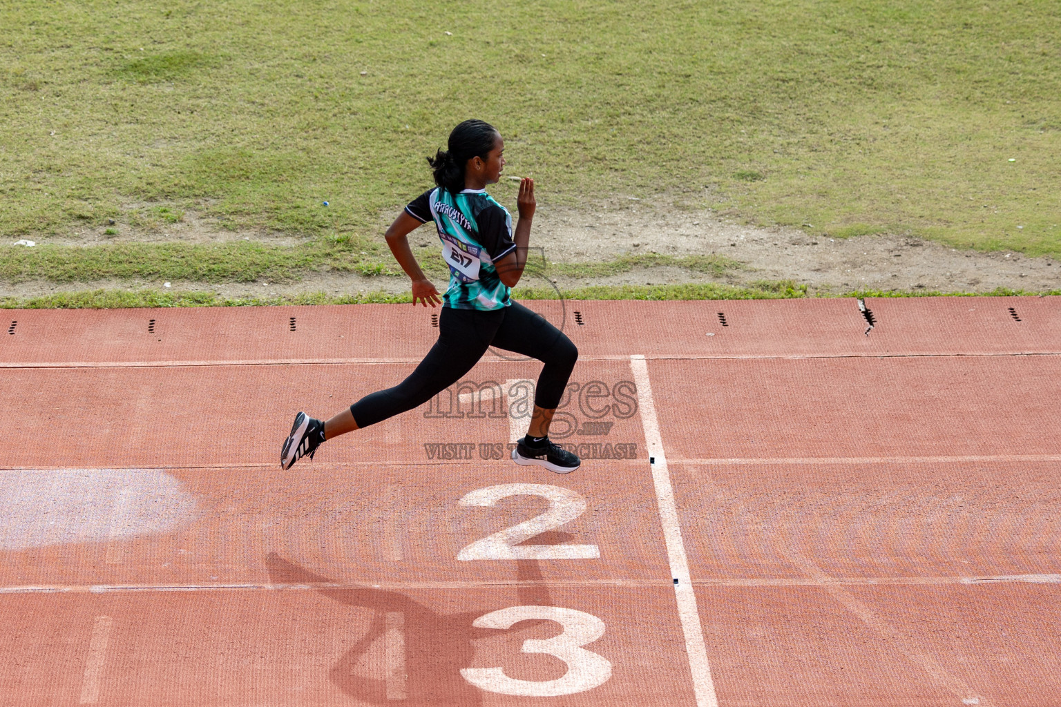 Day 1 of MWSC Interschool Athletics Championships 2024 held in Hulhumale Running Track, Hulhumale, Maldives on Saturday, 9th November 2024. 
Photos by: Ismail Thoriq, Hassan Simah / Images.mv