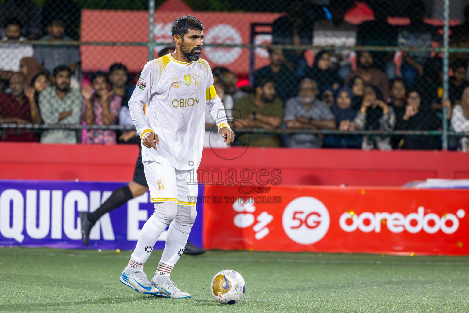B Eydhafushi vs Lh Kurendhoo in Zone Round on Day 31 of Golden Futsal Challenge 2025 was held on Tuesday, 4th February 2025, in Hulhumale', Maldives.
Photos: Ismail Thoriq / images.mv