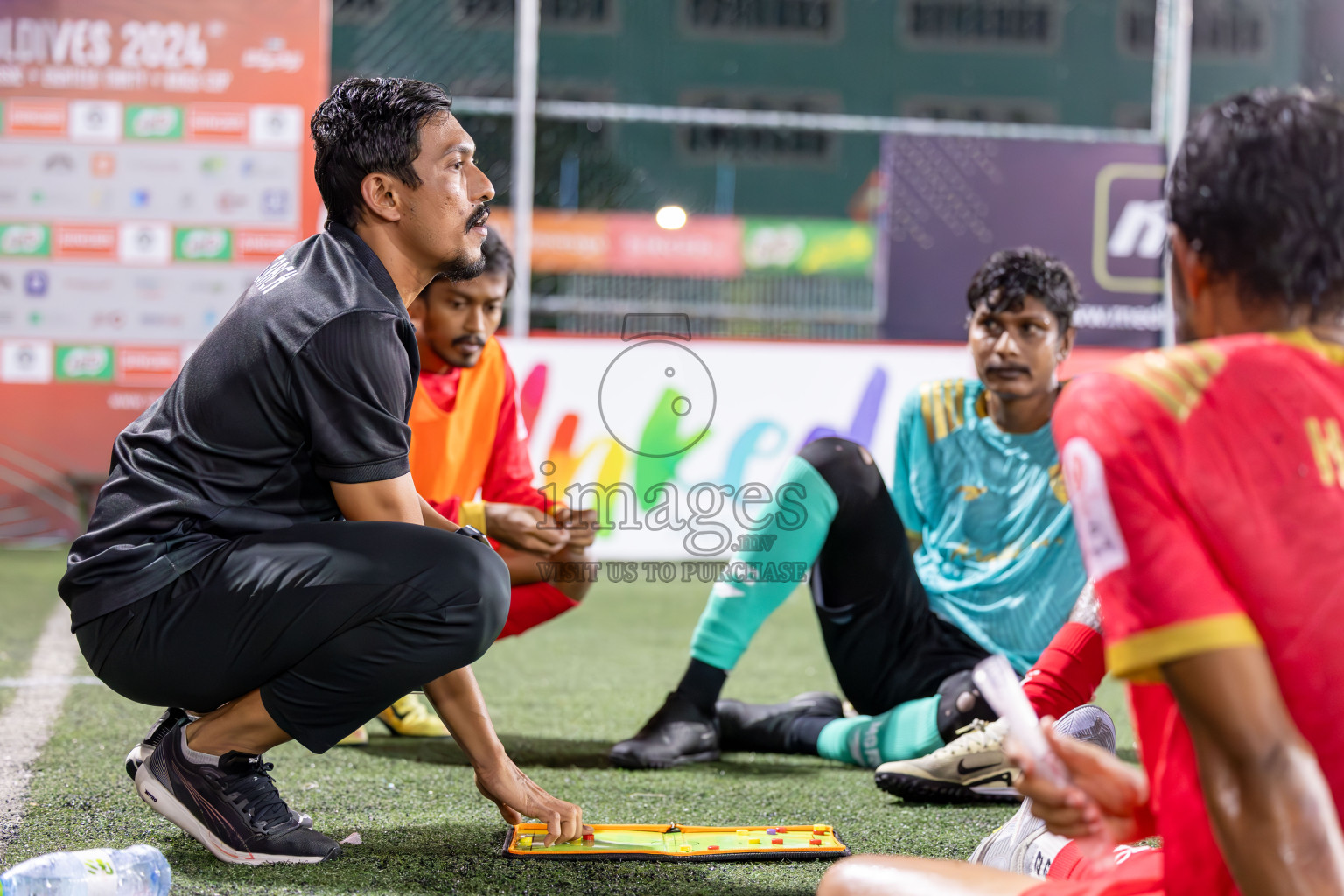 FSM vs Maldivian in Round of 16 of Club Maldives Cup 2024 held in Rehendi Futsal Ground, Hulhumale', Maldives on Monday, 7th October 2024. Photos: Ismail Thoriq / images.mv