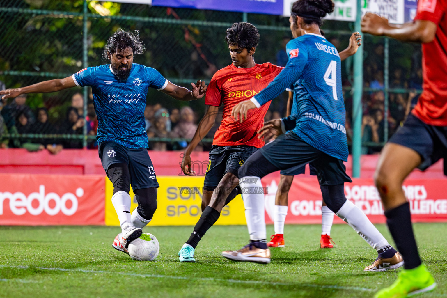 HDh Naivaadhoo vs HDh Nolhivaran on Day 37 of Golden Futsal Challenge 2024 was held on Thursday, 22nd February 2024, in Hulhumale', Maldives
Photos: Mohamed Mahfooz Moosa/ images.mv