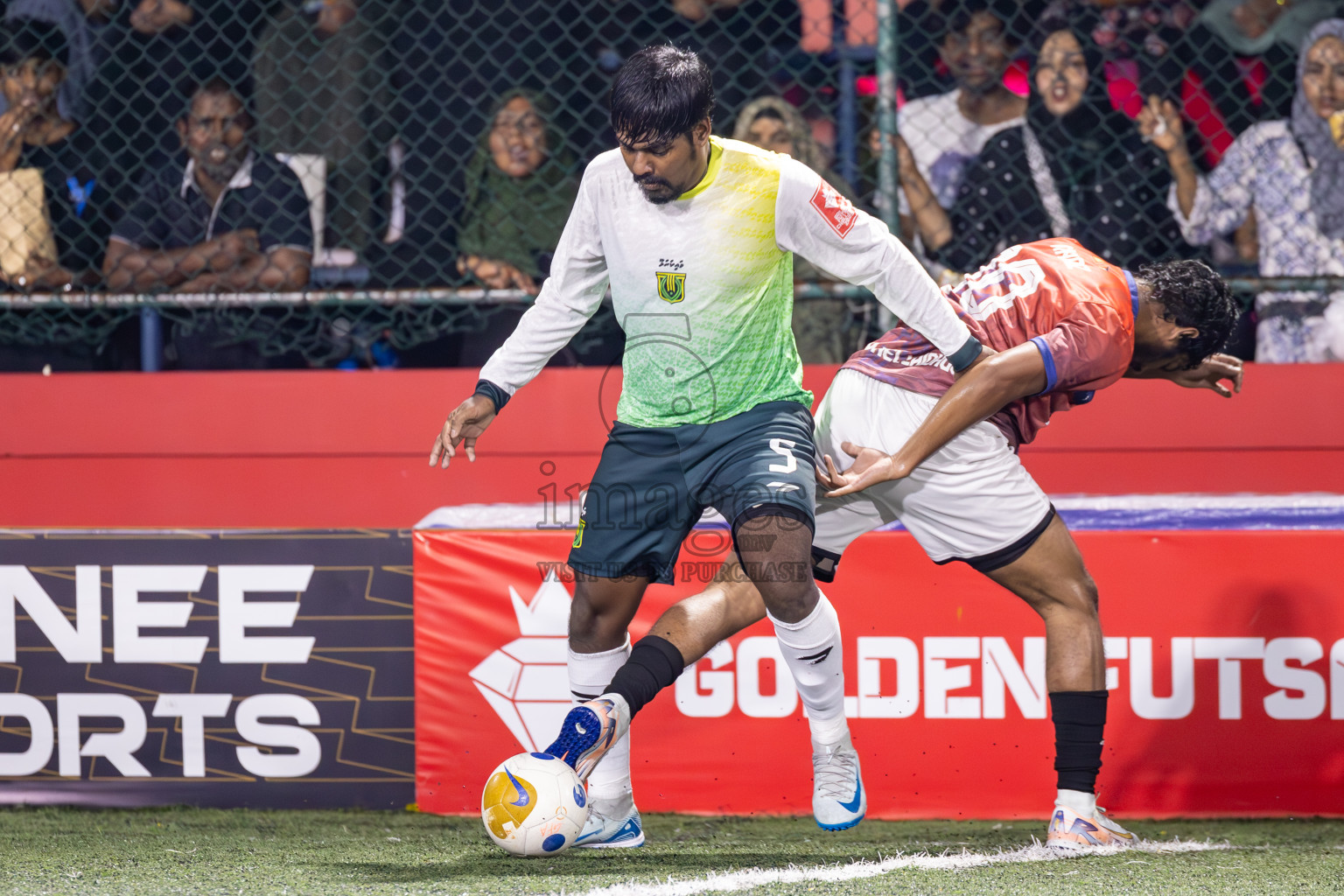 HDh Nellaidhoo vs HDh Vaikaradhoo in Day 9 of Golden Futsal Challenge 2025 was held on Monday, 13th January 2025, in Hulhumale', Maldives
Photos: Ismail Thoriq / images.mv