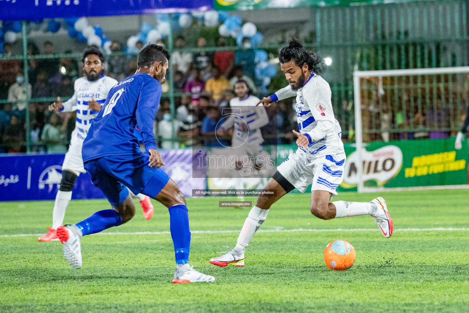 STO RC Vs Team Fenaka in the Quarter Finals of Club Maldives 2021 held in Hulhumale, Maldives on 13 December 2021. Photos: Shu Abdul Sattar / images.mv