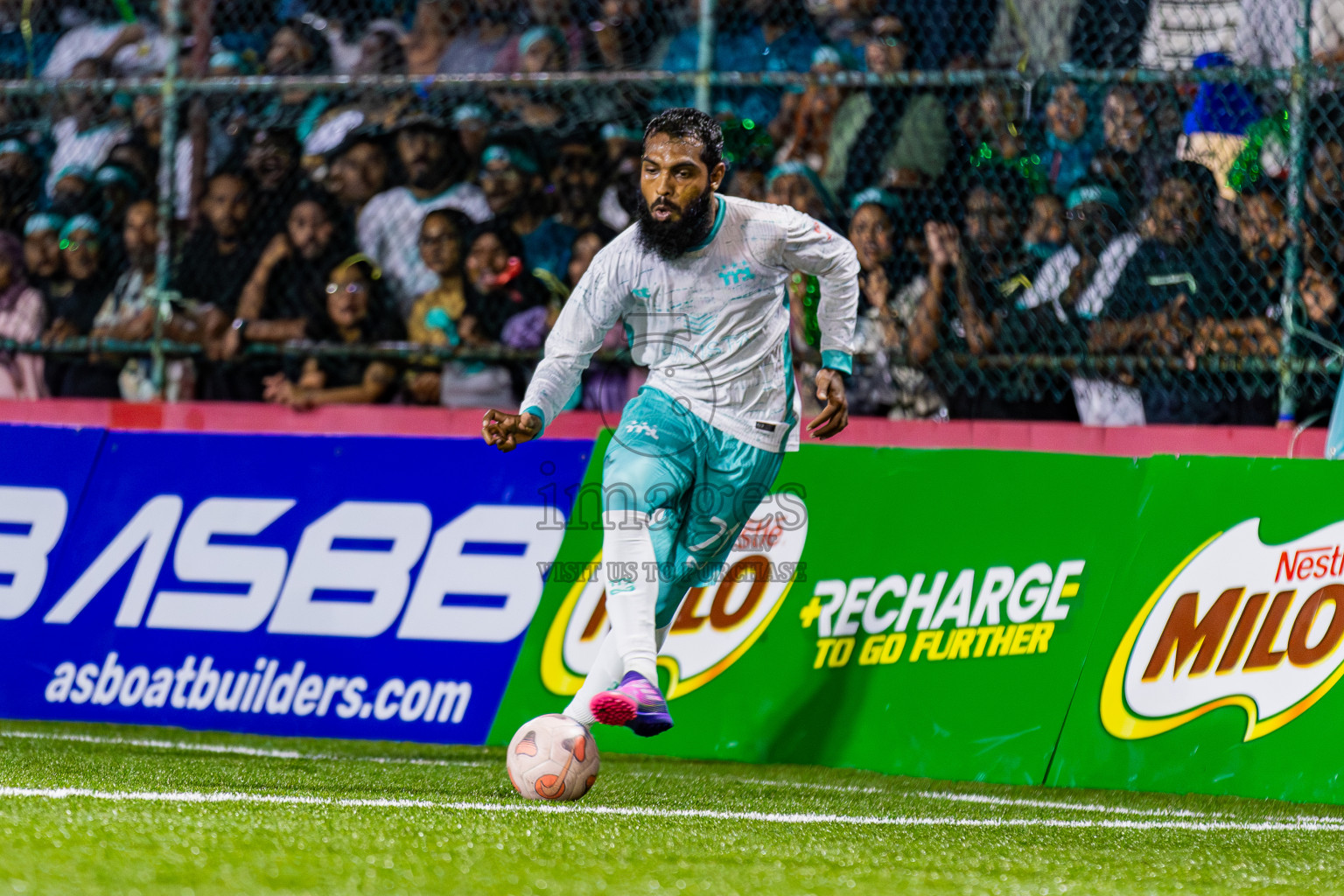 STO RC vs MPL in Semi Finals of Club Maldives Cup 2025 was held in Rehendhi Futsal Ground, Hulhumale', Maldives on Monday, 20th October 2025. Photos: Ismail Areef Adam / images.mv
