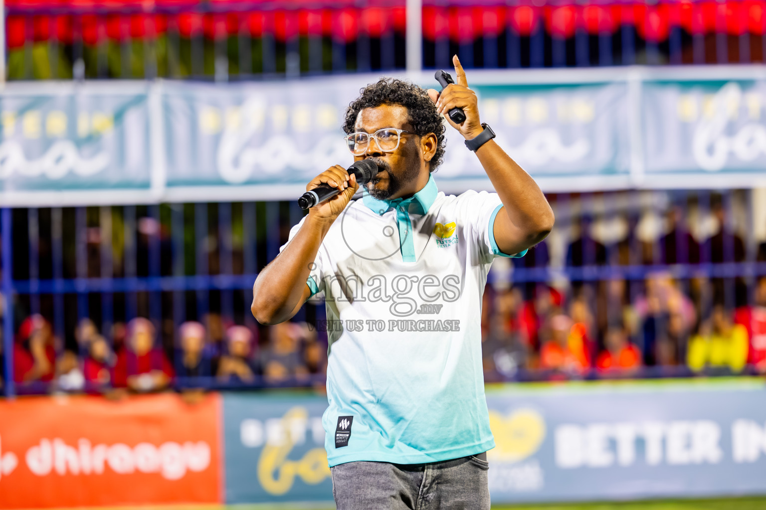 Eydhafushi vs Thulhaadhoo in Semi Finals of Better in Baa Futsal Fiesta 2025 Men's division held in B. Eydhafushi, Maldives on Saturday, 15th November 2025. Photos: Nausham Waheed / images.mv