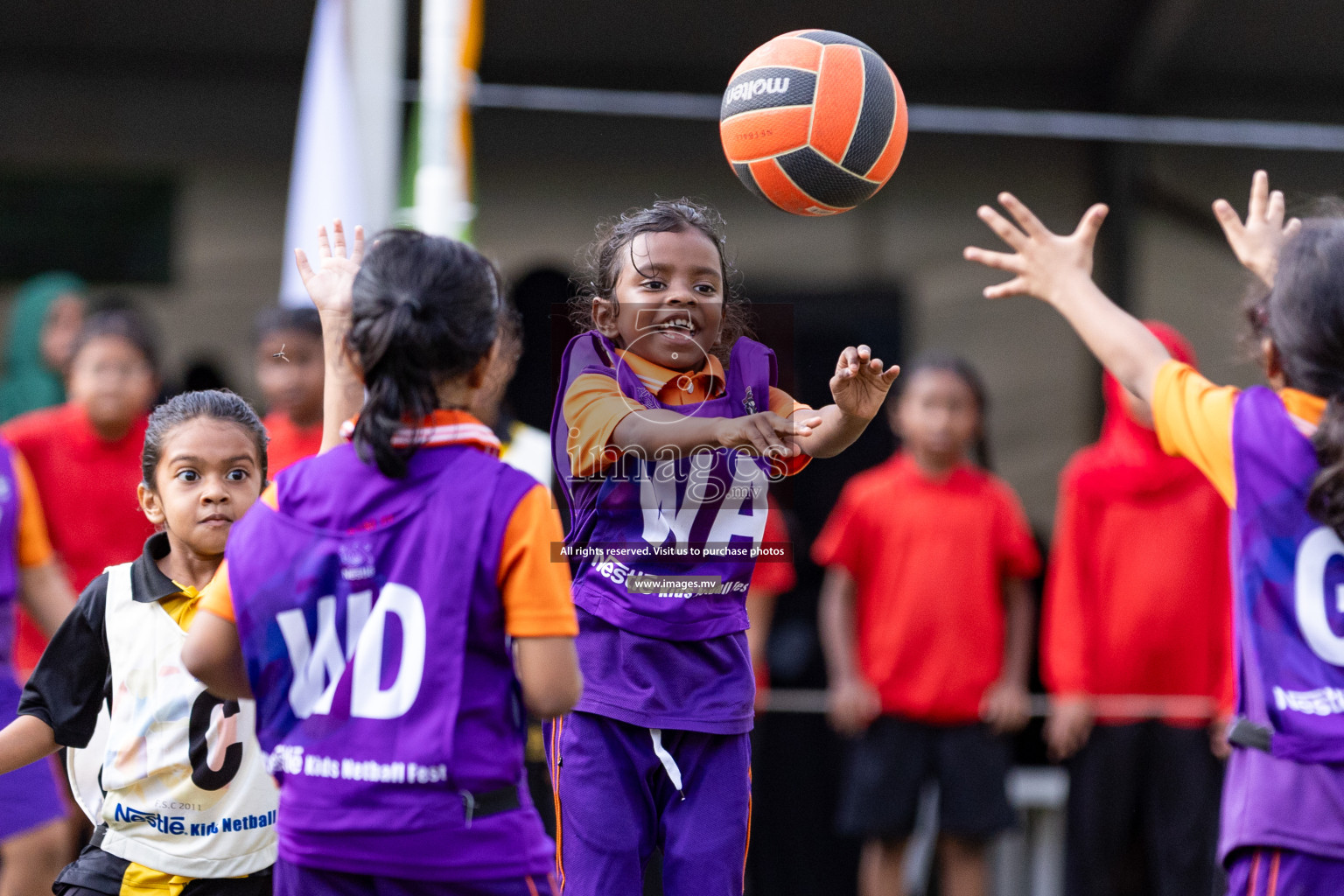 Day 2 of Nestle' Kids Netball Fiesta 2023 held in Henveyru Stadium, Male', Maldives on Thursday, 1st December 2023. Photos by Nausham Waheed / Images.mv