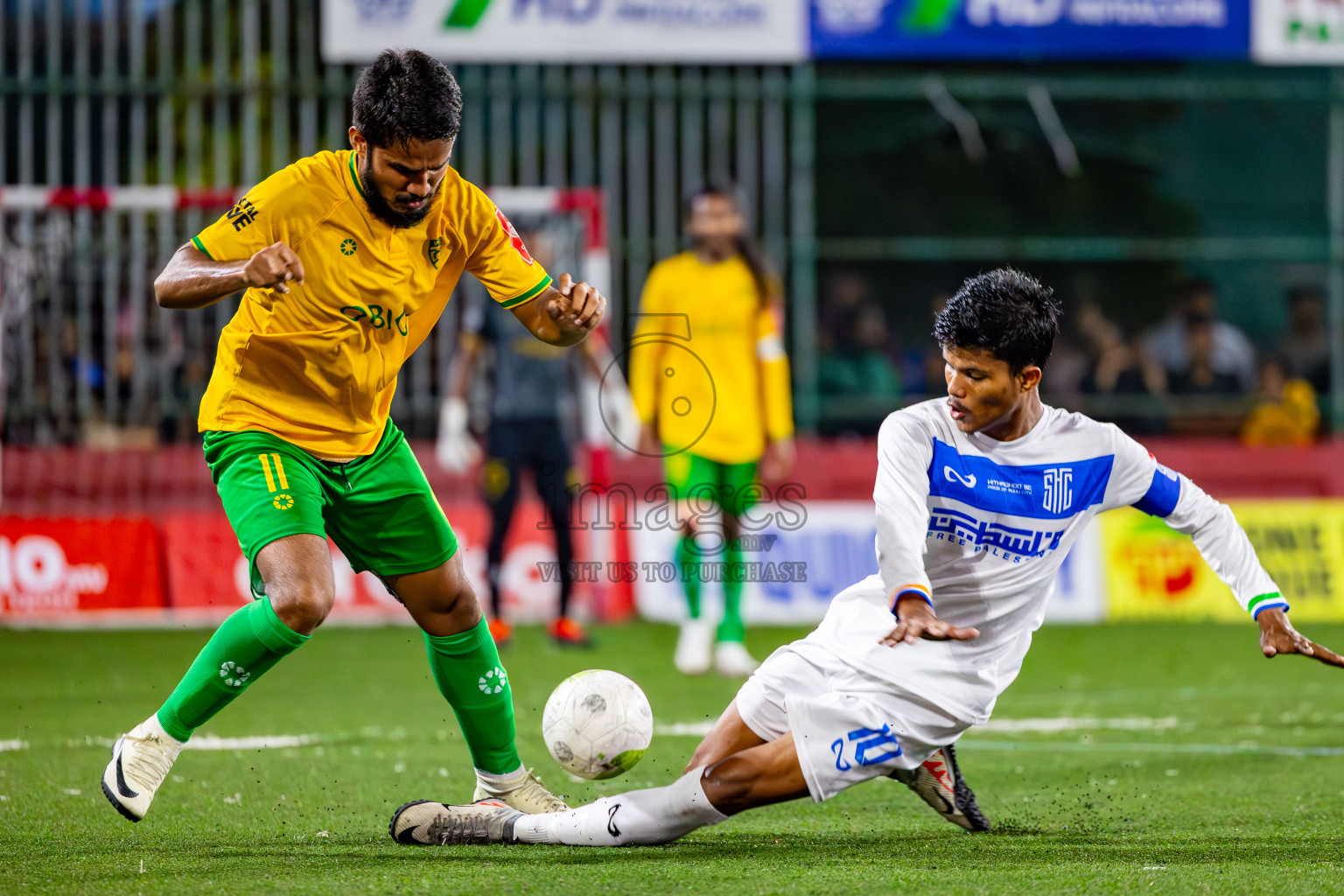 S Hithadhoo vs GDh Vaadhoo on Day 37 of Golden Futsal Challenge 2024 was held on Thursday, 22nd February 2024, in Hulhumale', Maldives
Photos: Mohamed Mahfooz Moosa/ images.mv