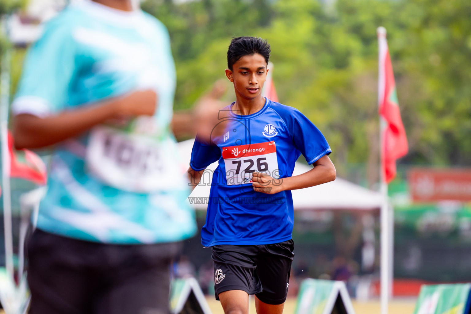 Day 4 of Inter-school Athletics Championship 2025 held in Ekuveni Synthetic Track, Male', Maldives on Thursday, 09th October 2025. Photos by: Nausham Waheed / Images.mv