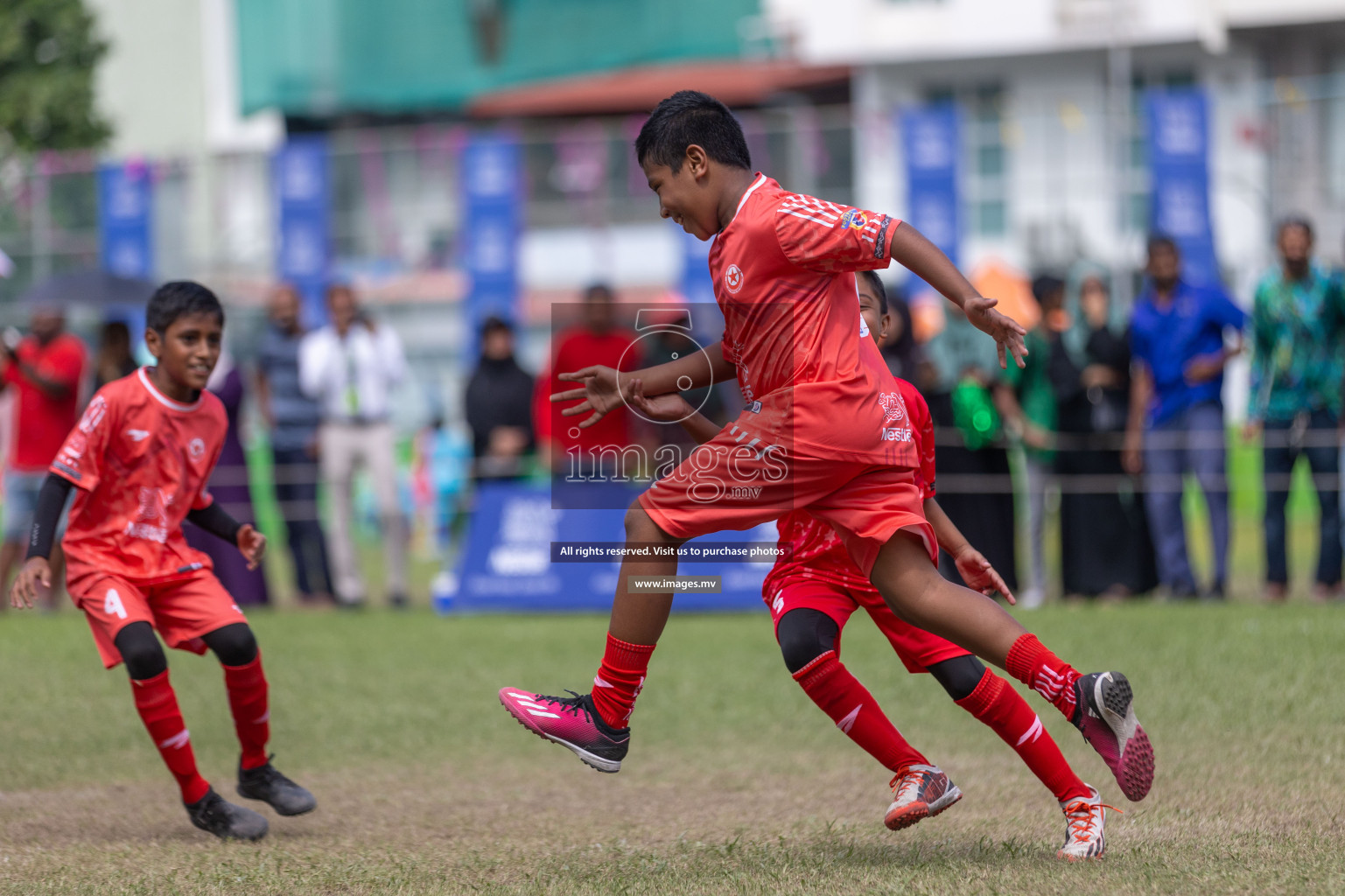 Day 2 of Nestle kids football fiesta, held in Henveyru Football Stadium, Male', Maldives on Thursday, 12th October 2023 Photos: Shuu Abdul Sattar / mages.mv