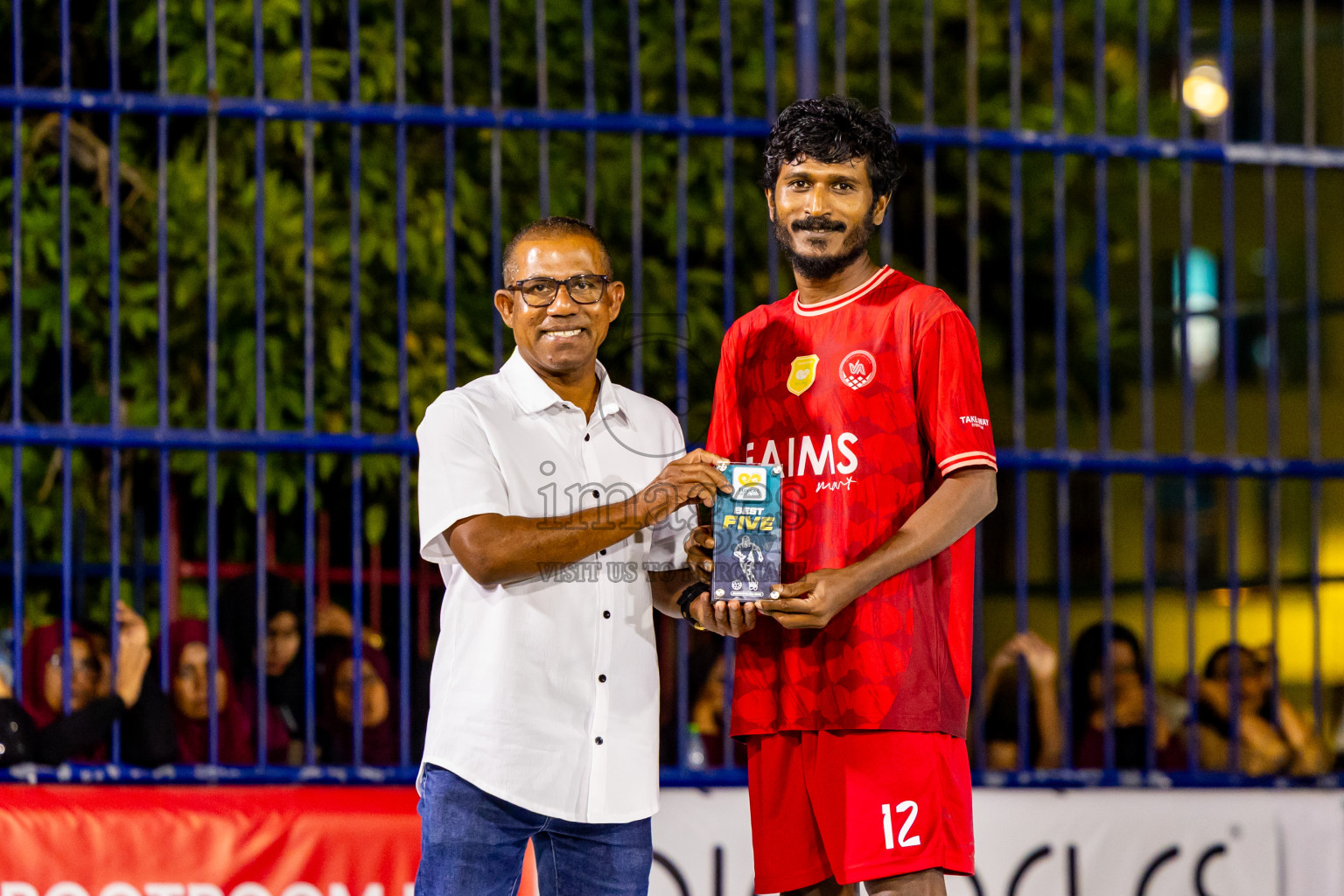 Closing Ceremony of Better in Baa Futsal Fiesta 2025 held in B. Eydhafushi, Maldives on Monday, 17th November 2025. Photos: Nausham Waheed / images.mv