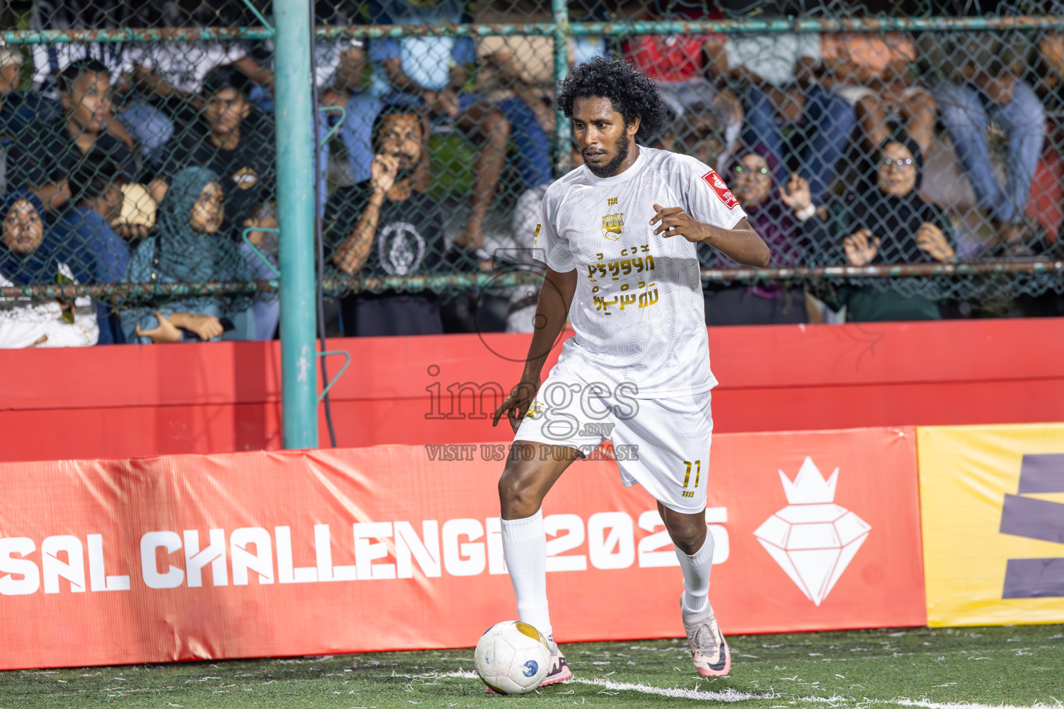 Lh Kurendhoo vs Lh Olhuvelifushi in Day 15 of Golden Futsal Challenge 2025 was held on Sunday, 19th January 2025, in Hulhumale', Maldives. Photos: Ismail Thoriq / images.mv