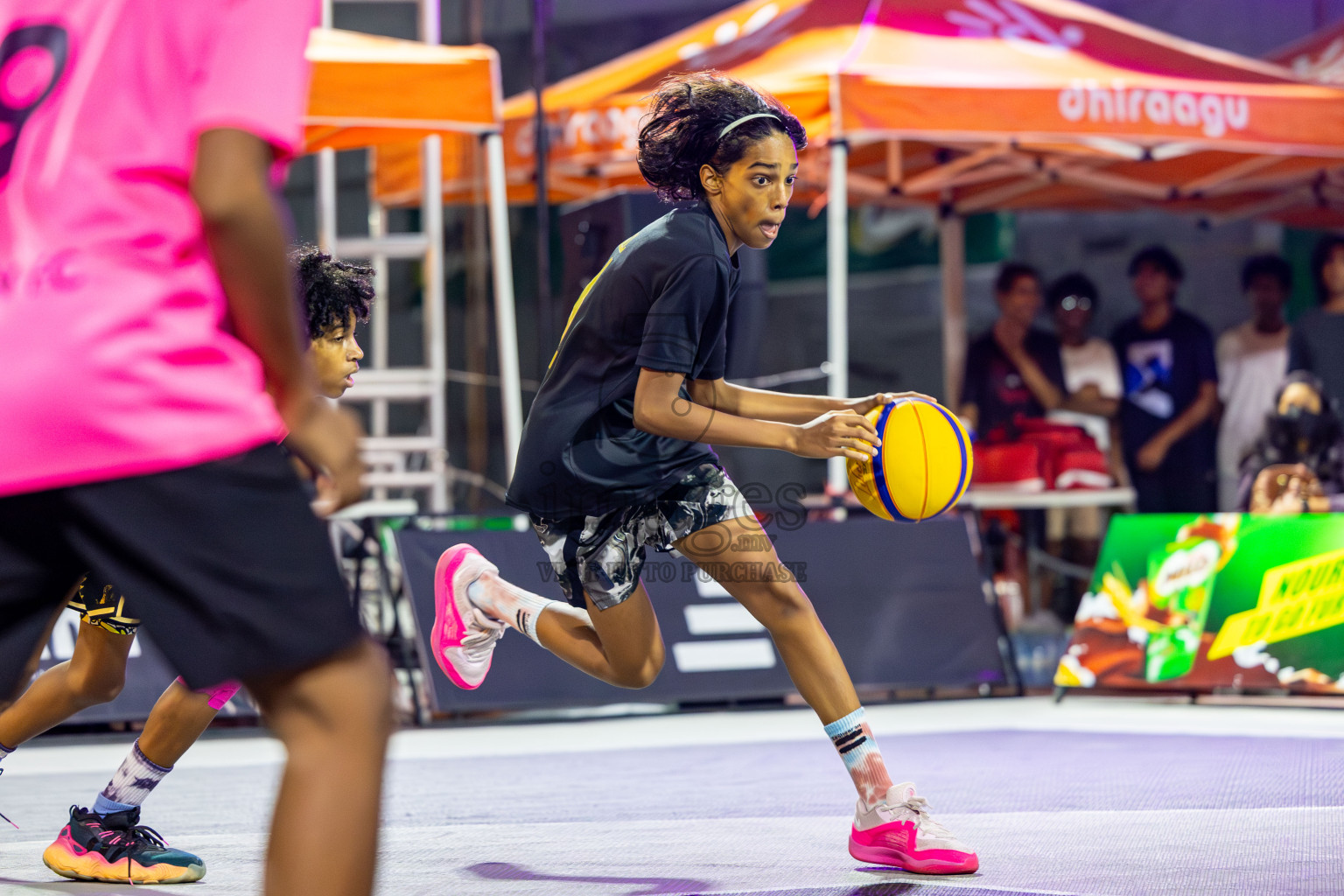 Day 7 of MILO Ramadan 3x3 Challenge 2024 was held in Ekuveni Outdoor Basketball Court at Male', Maldives on Monday, 18th March 2024.
Photos: Mohamed Mahfooz Moosa / images.mv