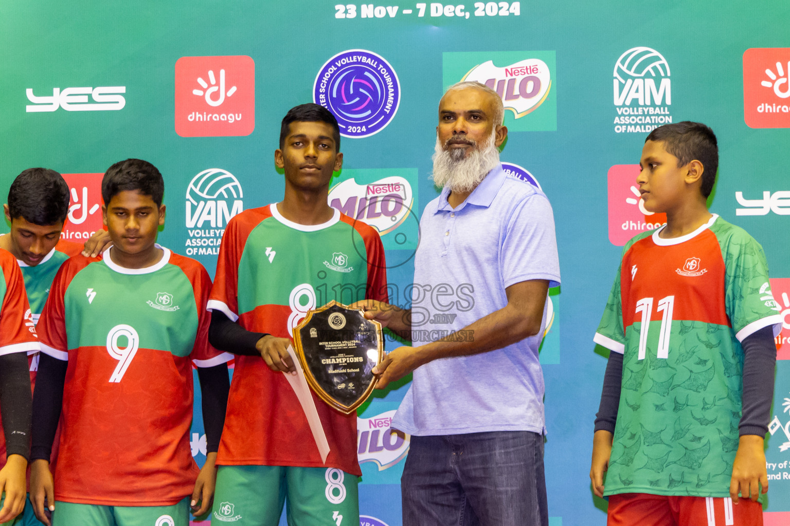 Finals of Interschool Volleyball Tournament 2024 was held in Social Center at Male', Maldives on Friday, 6th December 2024. Photos: Nausham Waheed / images.mv