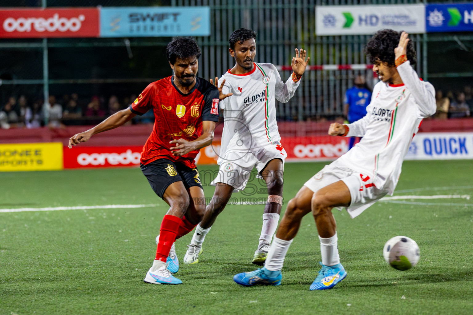 L. Isdhoo VS L. Gan on Day 33 of Golden Futsal Challenge 2024, held on Sunday, 18th February 2024, in Hulhumale', Maldives Photos: Hassan Simah / images.mv