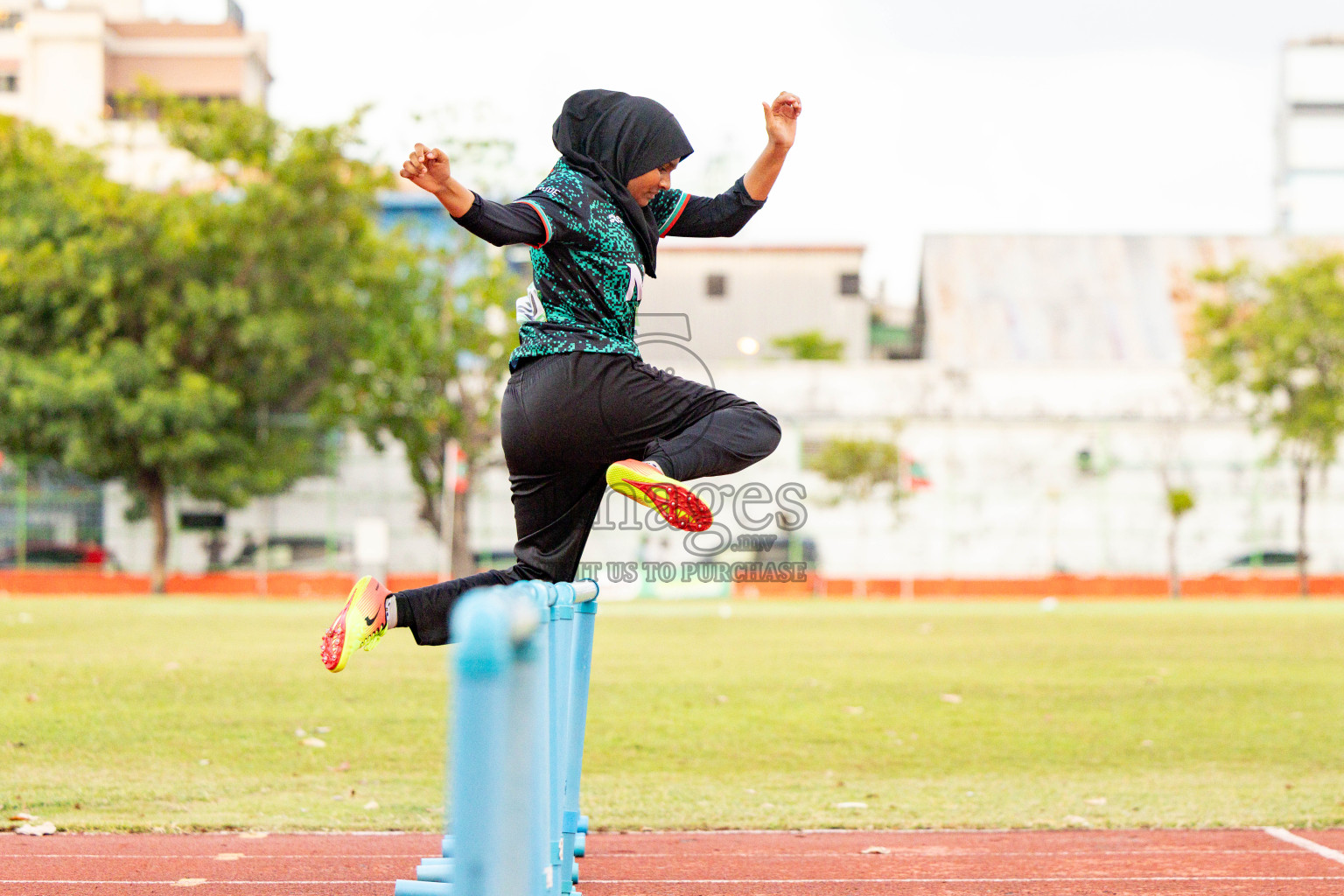 Day 2 of 12th Milo Association Championships was held in Ekuveni Track at Male', Maldives on Friday, 25th April 2025. Photos: Hassan Simah / images.mv